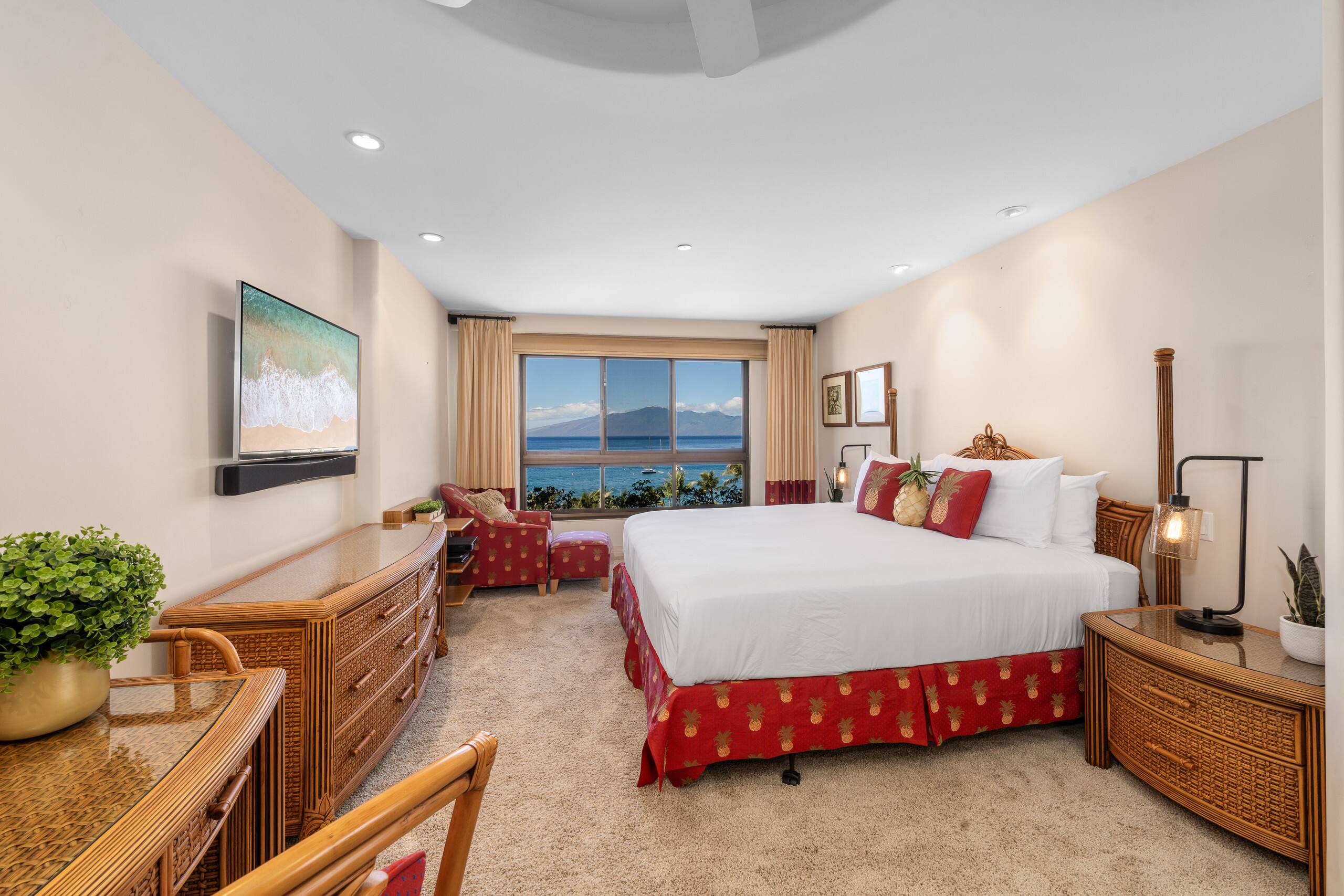 Condo in Lahaina · ★4.8 · 2 bedrooms · 3 beds · 2 baths - Image 28