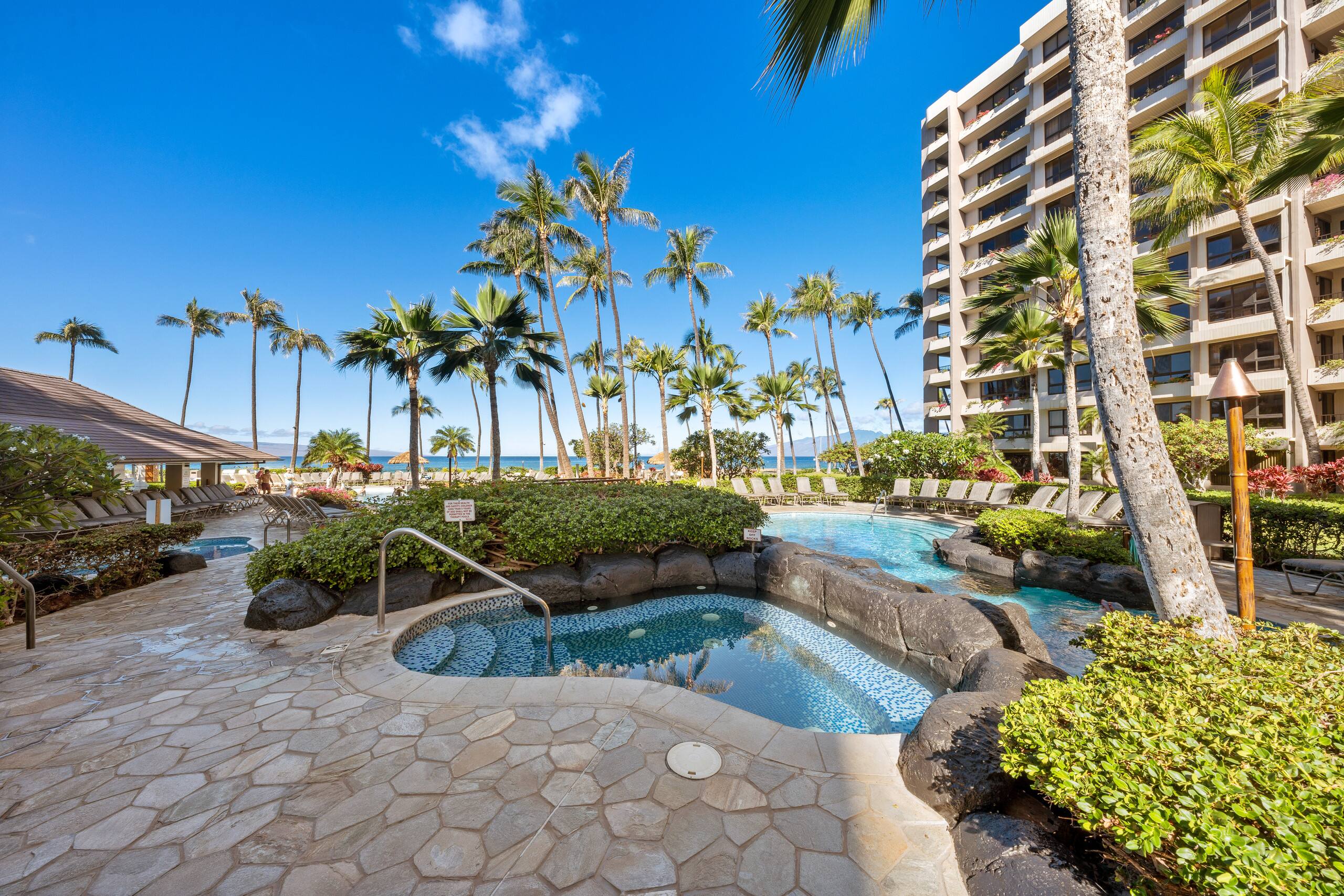 Condo in Lahaina · ★4.8 · 2 bedrooms · 3 beds · 2 baths - Image 46