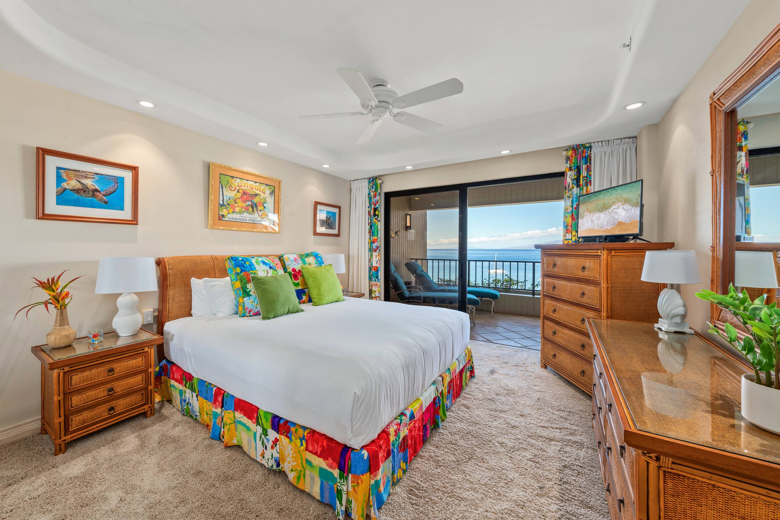 Condo in Lahaina · ★4.8 · 2 bedrooms · 3 beds · 2 baths - Image 3