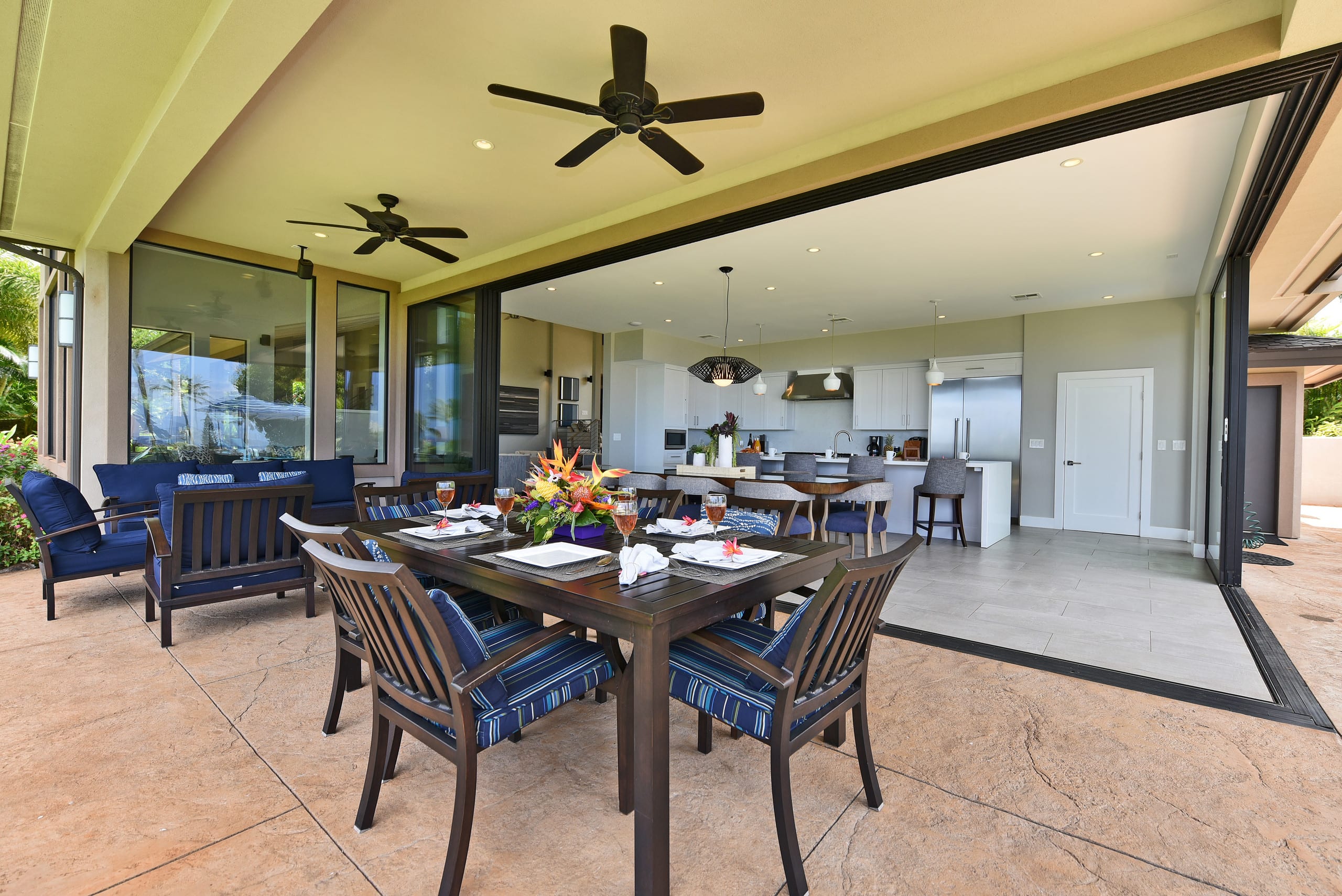 Home in Lahaina · ★5.0 · 5 bedrooms · 8 beds · 5.5 baths - Image 11