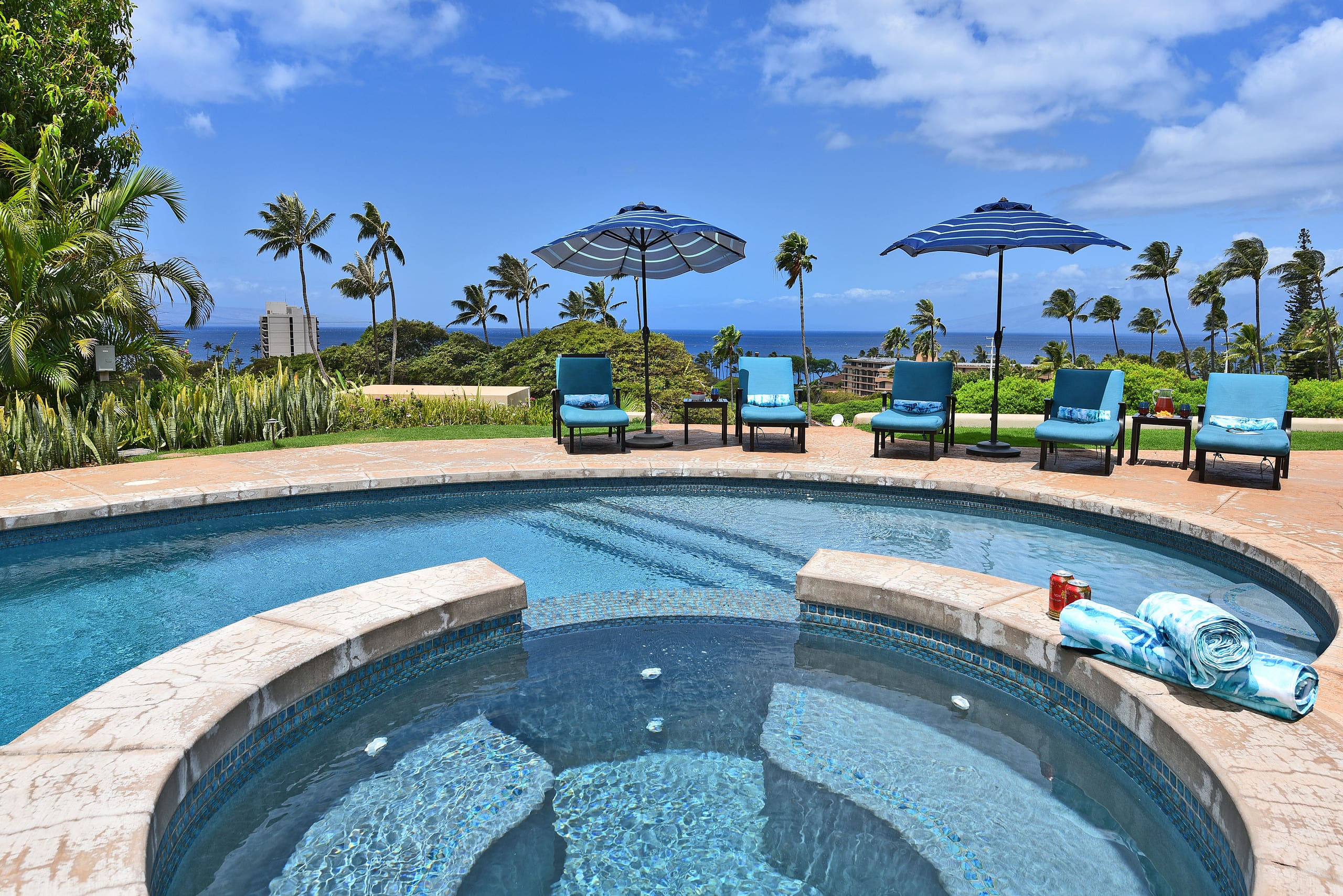 Home in Lahaina · ★5.0 · 5 bedrooms · 8 beds · 5.5 baths - Image 43