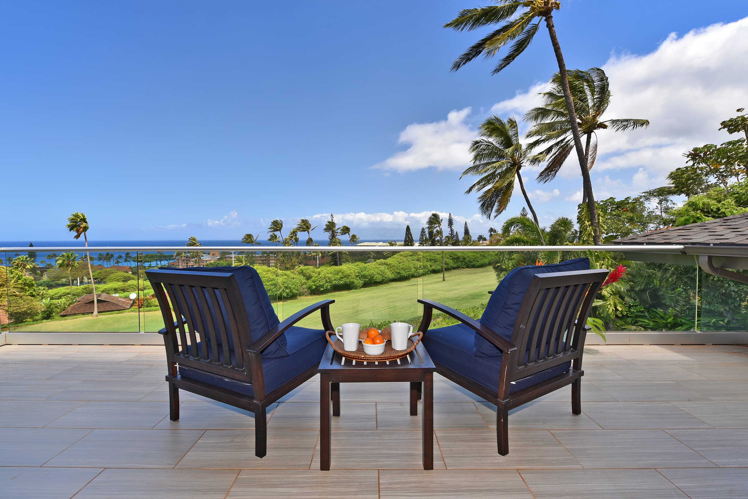 Home in Lahaina · ★5.0 · 5 bedrooms · 8 beds · 5.5 baths - Image 16