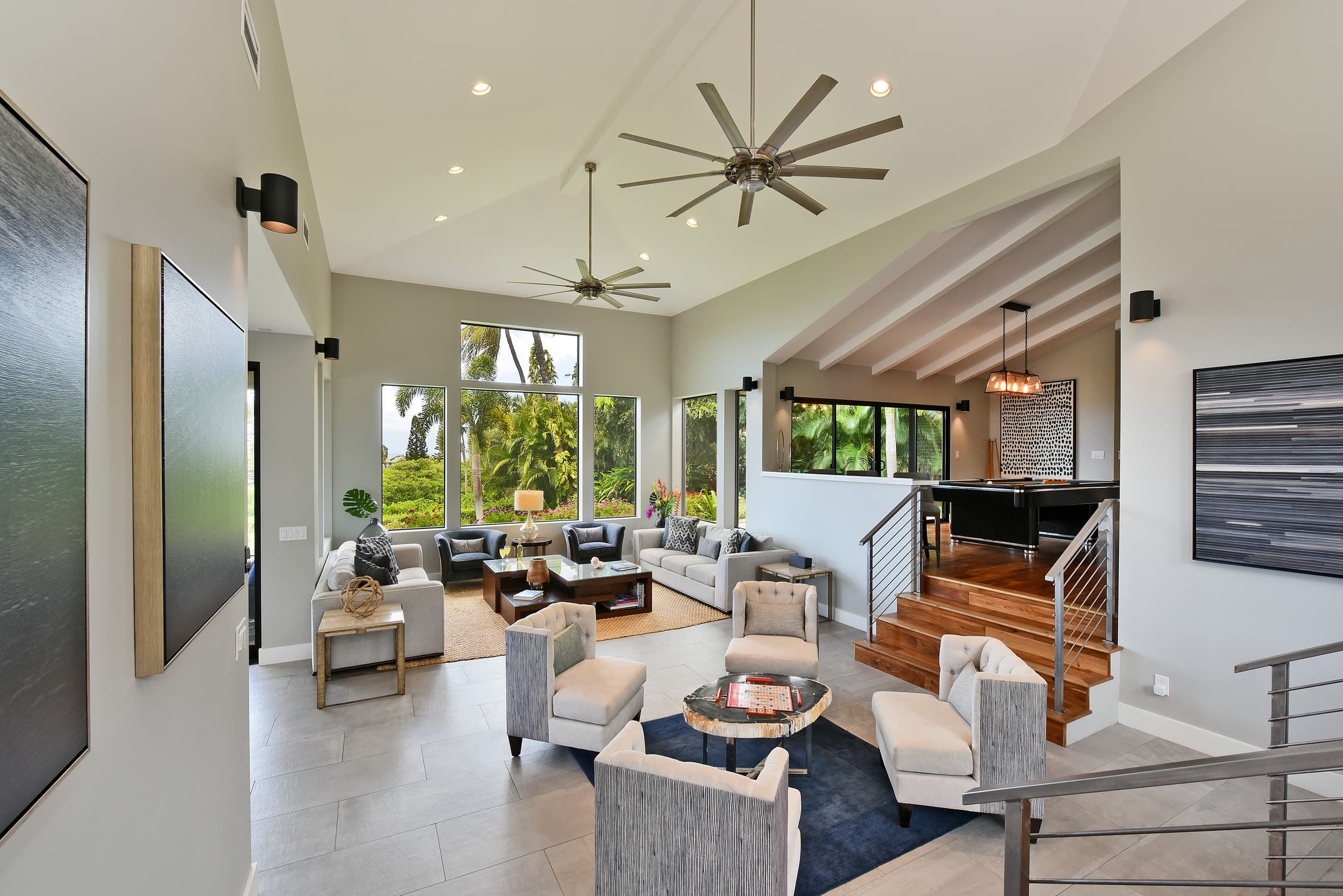 Home in Lahaina · ★5.0 · 5 bedrooms · 8 beds · 5.5 baths - Image 4