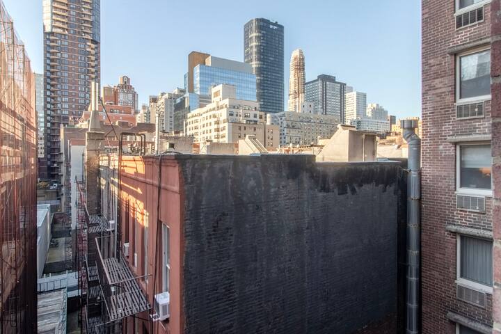 Blueground | Lenox Hill, w/d, nr museums & art gallery image 5