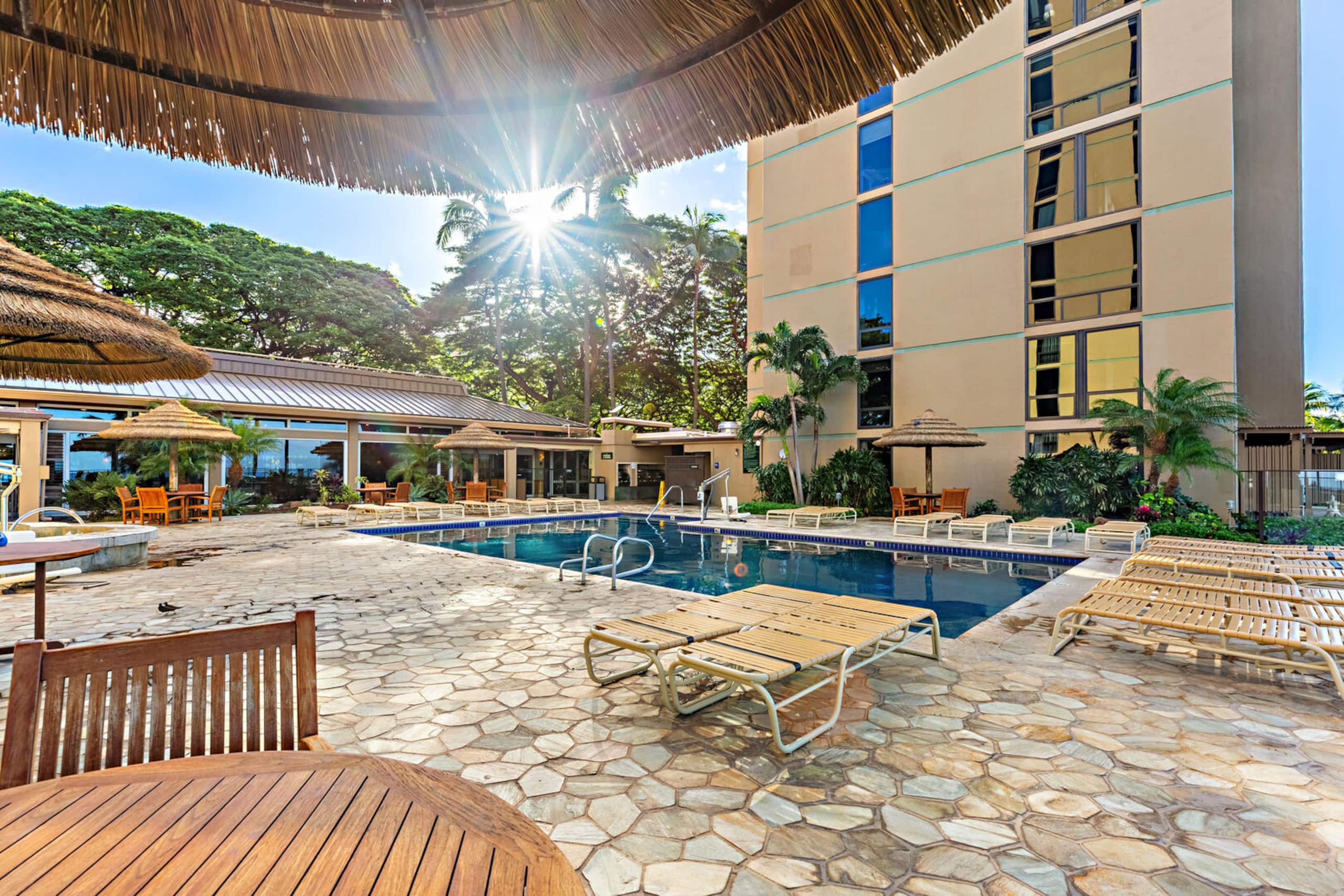 Condo in Lahaina · ★4.83 · 1 bedroom · 1 bed · 1 bath - Image 23
