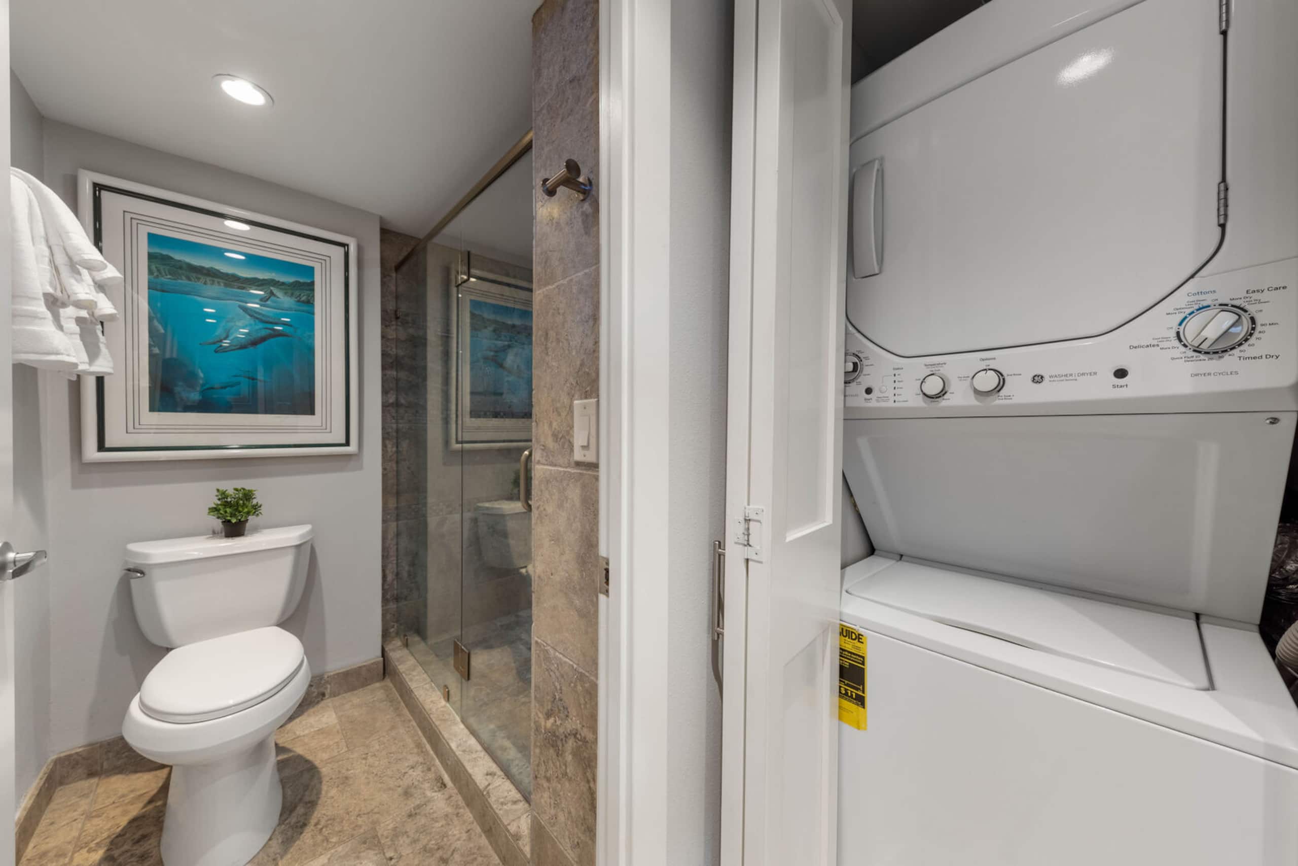 Condo in Lahaina · ★4.83 · 1 bedroom · 1 bed · 1 bath - Image 21
