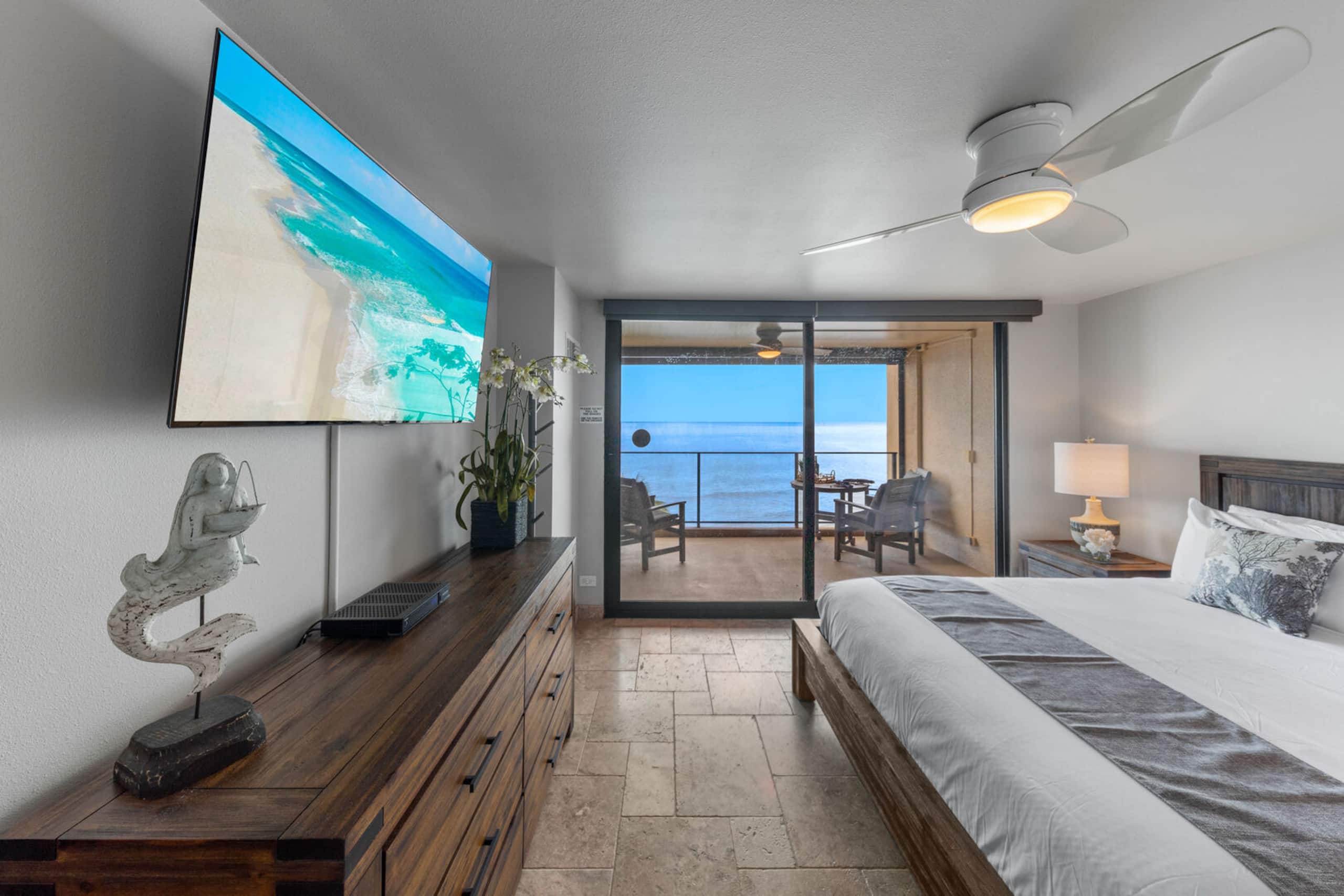 Condo in Lahaina · ★4.83 · 1 bedroom · 1 bed · 1 bath - Image 17