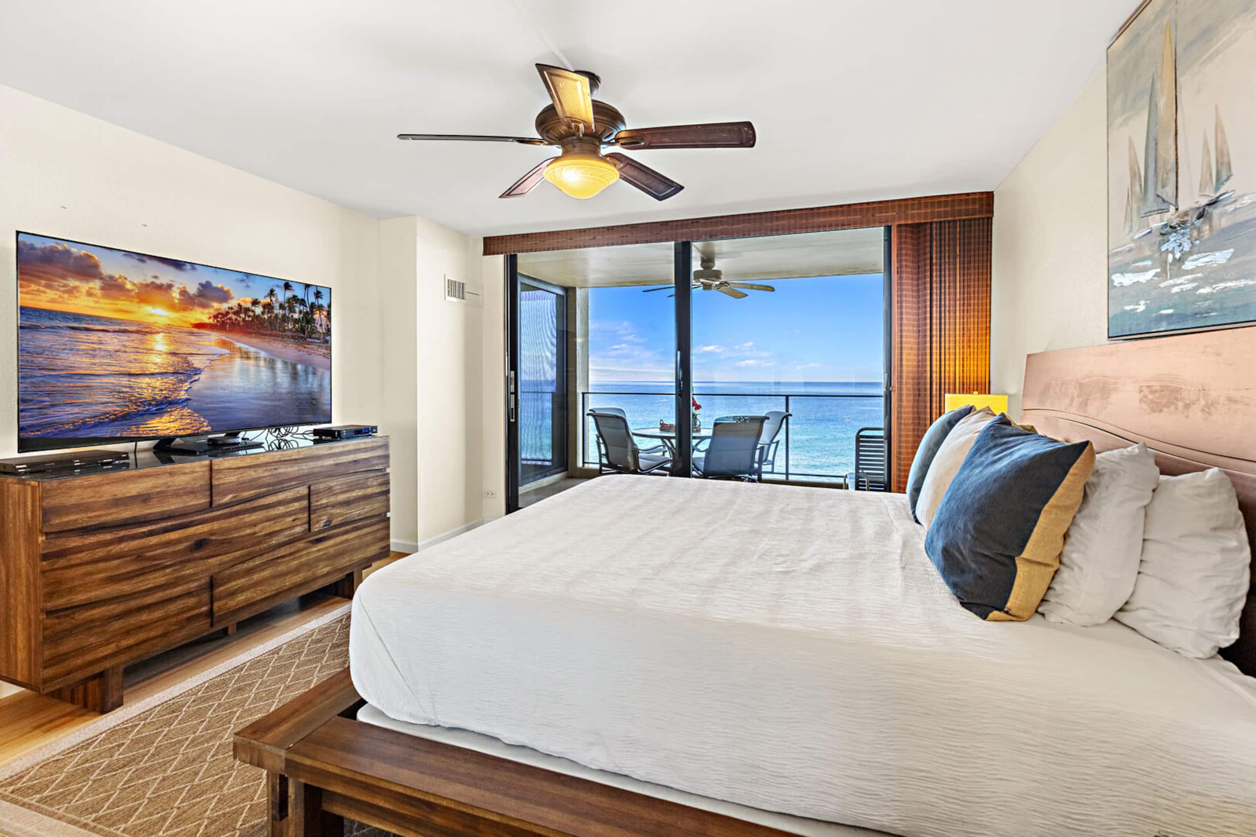 Condo in Lahaina · ★4.88 · 1 bedroom · 2 beds · 1 private bath - Image 22
