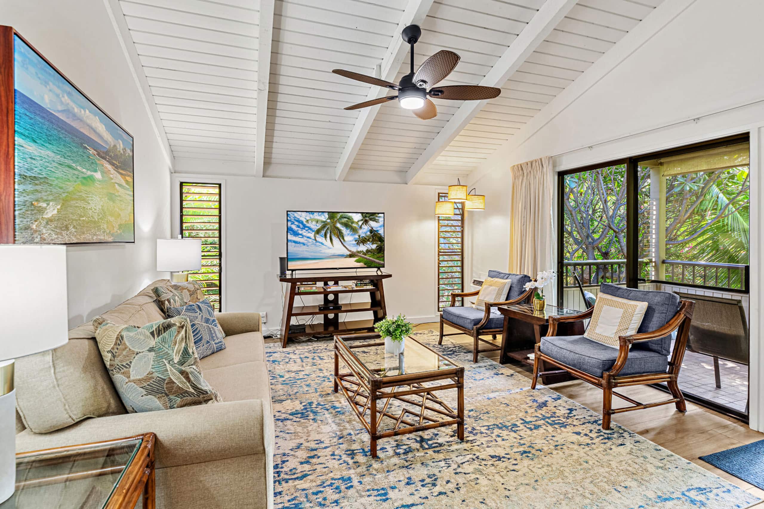 Condo in Kihei · ★4.33 · 2 bedrooms · 3 beds · 2 private baths - Image 5