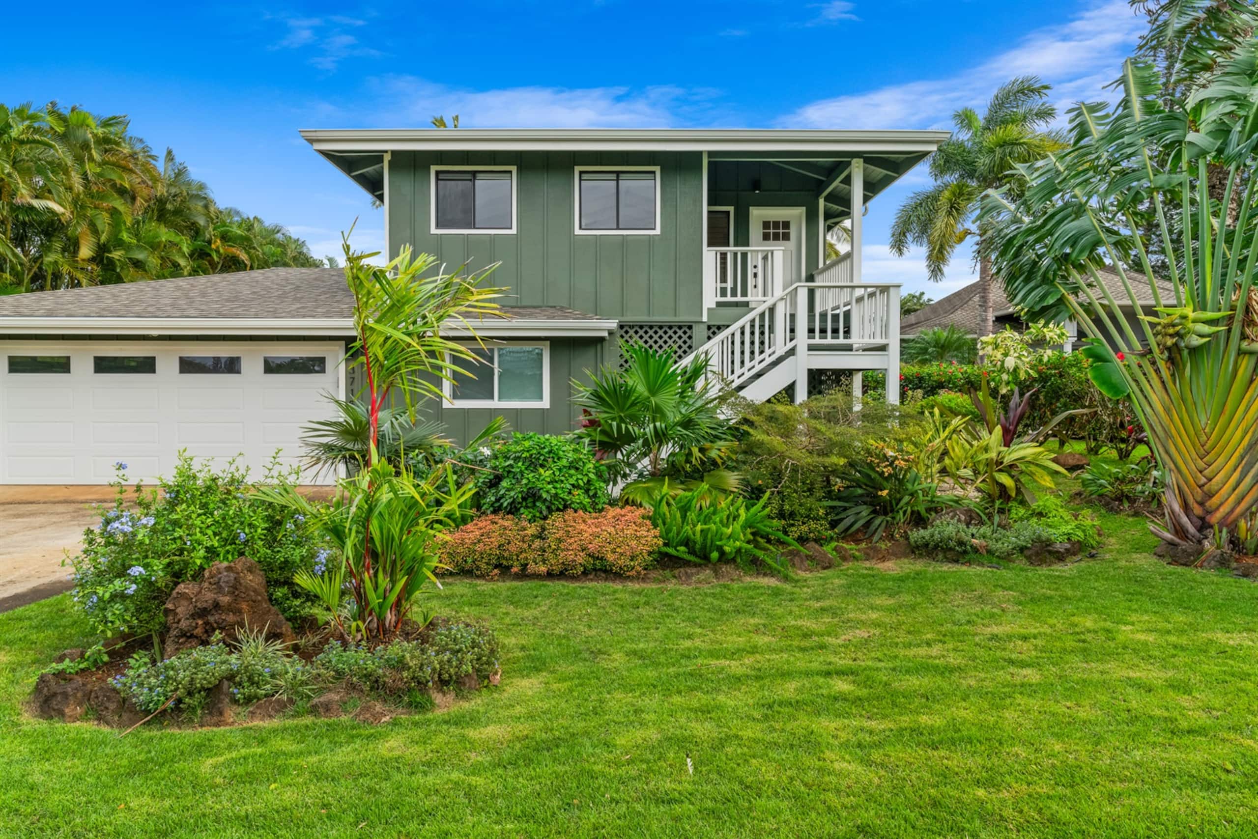 Home in Princeville · ★4.96 · 4 bedrooms · 5 beds · 3.5 private baths - Image 38