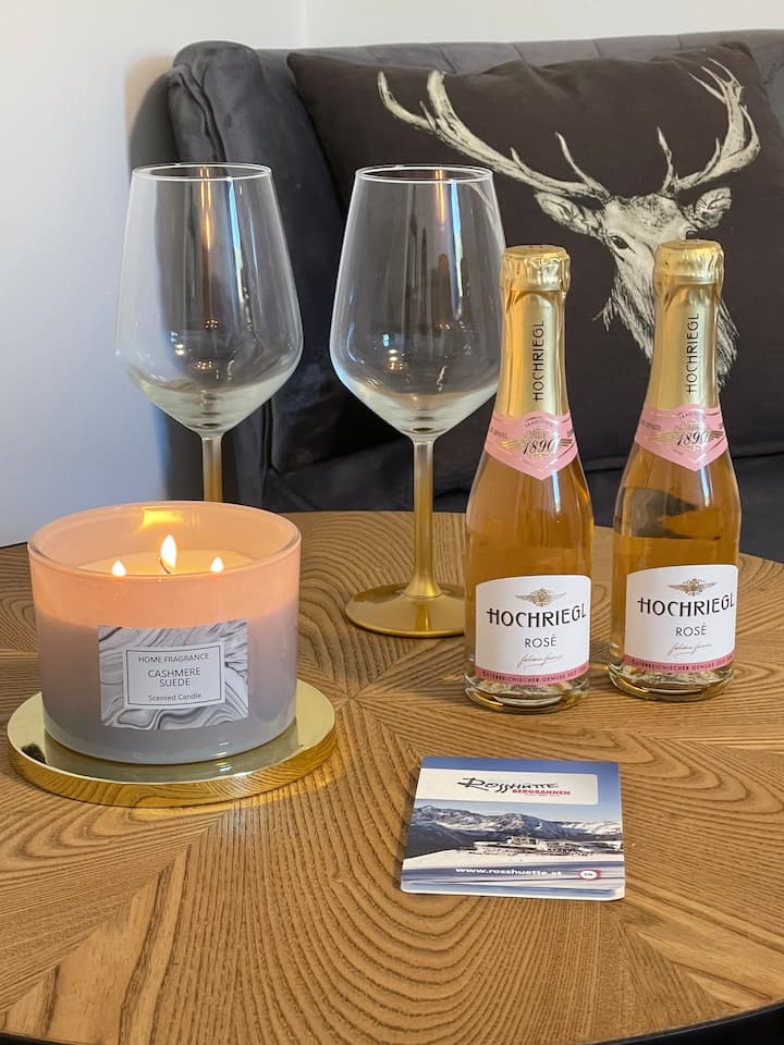 Gemütliches Modernes Appartement Ideal Für Paare - Seefeld in Tirol