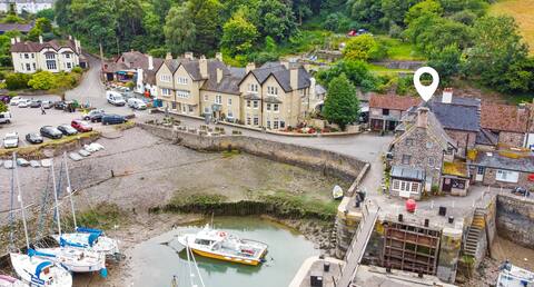 Harbour House Apartment, Porlock Weir