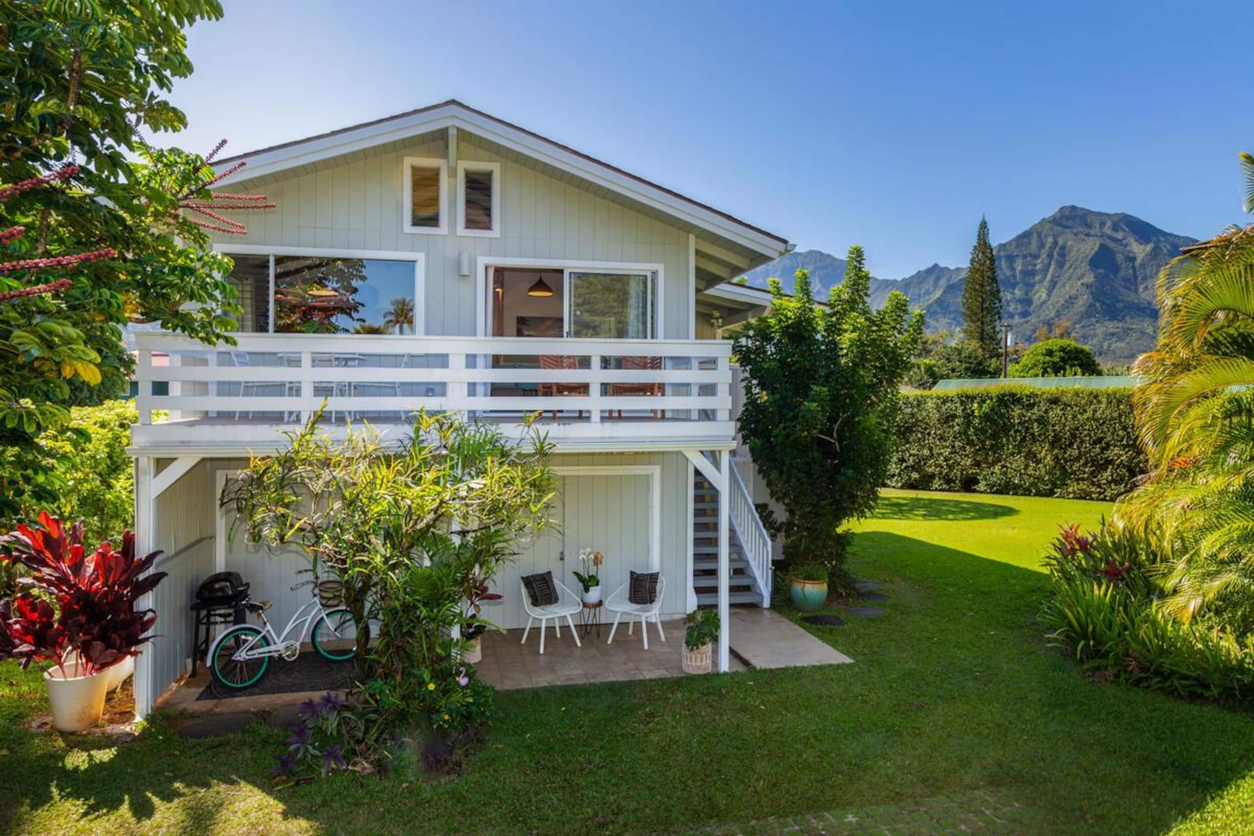 Home in Hanalei · ★4.72 · 2 bedrooms · 3 beds · 1 bath - Image 7