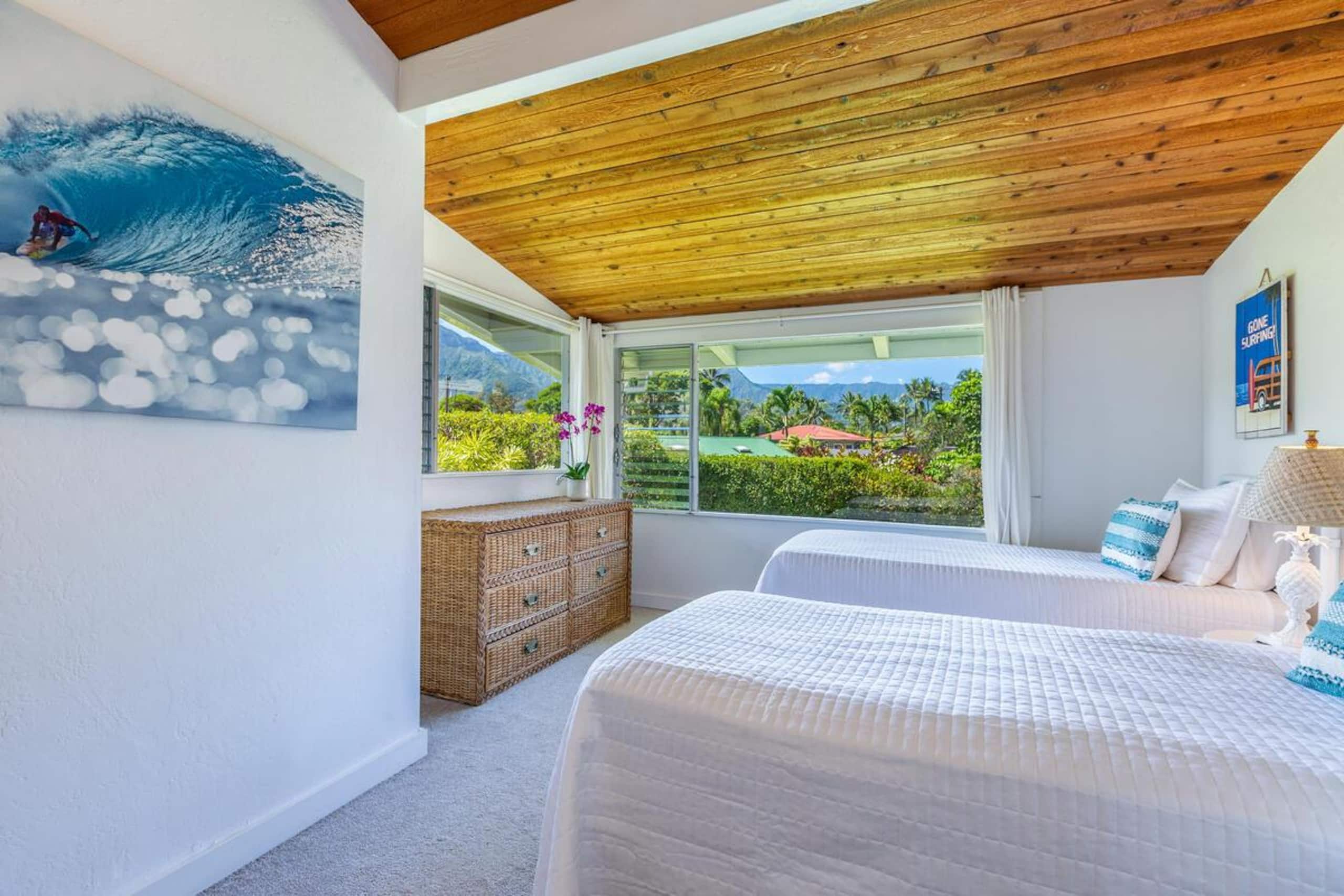 Home in Hanalei · ★4.72 · 2 bedrooms · 3 beds · 1 bath - Image 21