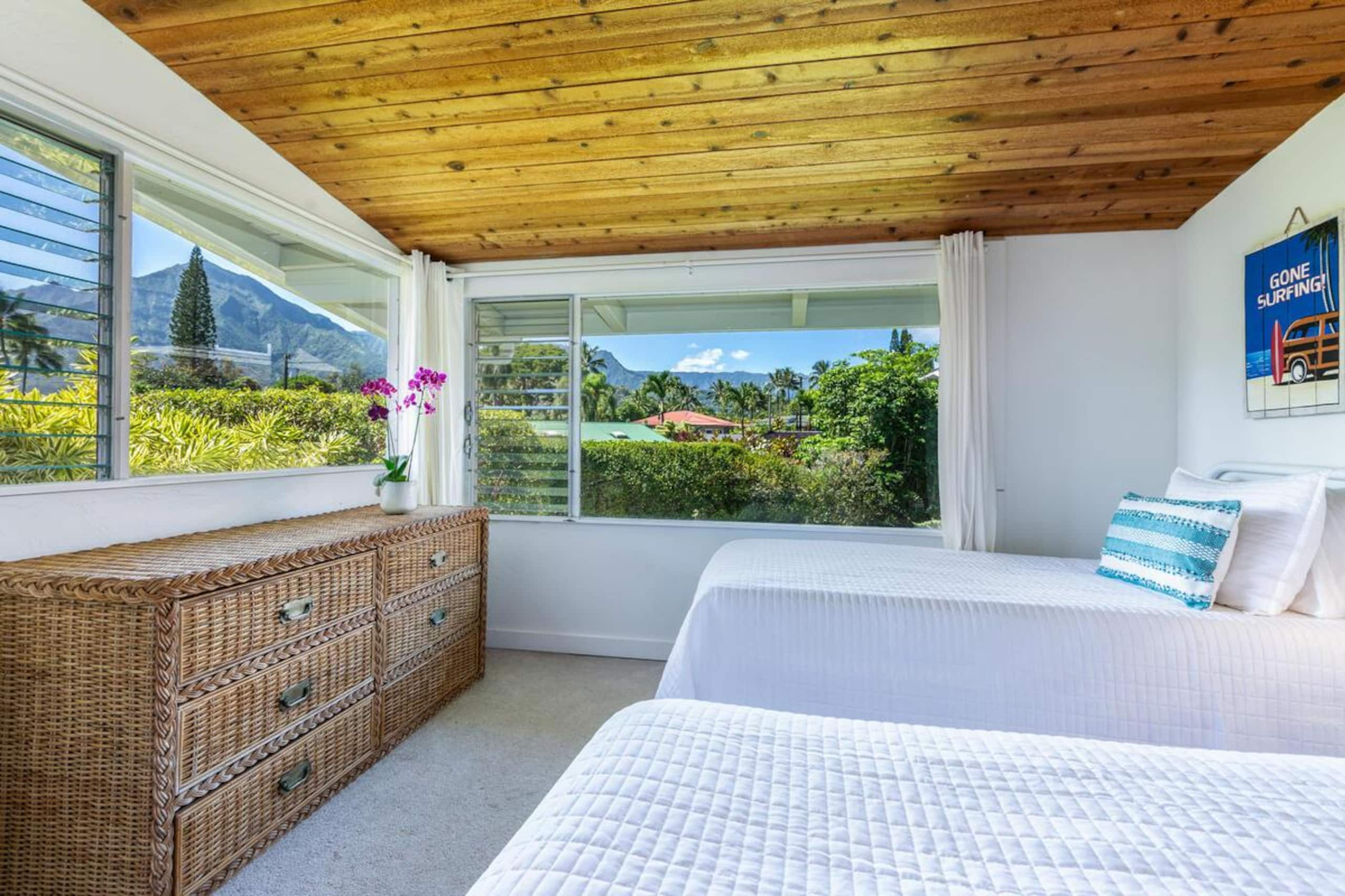 Home in Hanalei · ★4.72 · 2 bedrooms · 3 beds · 1 bath - Image 20