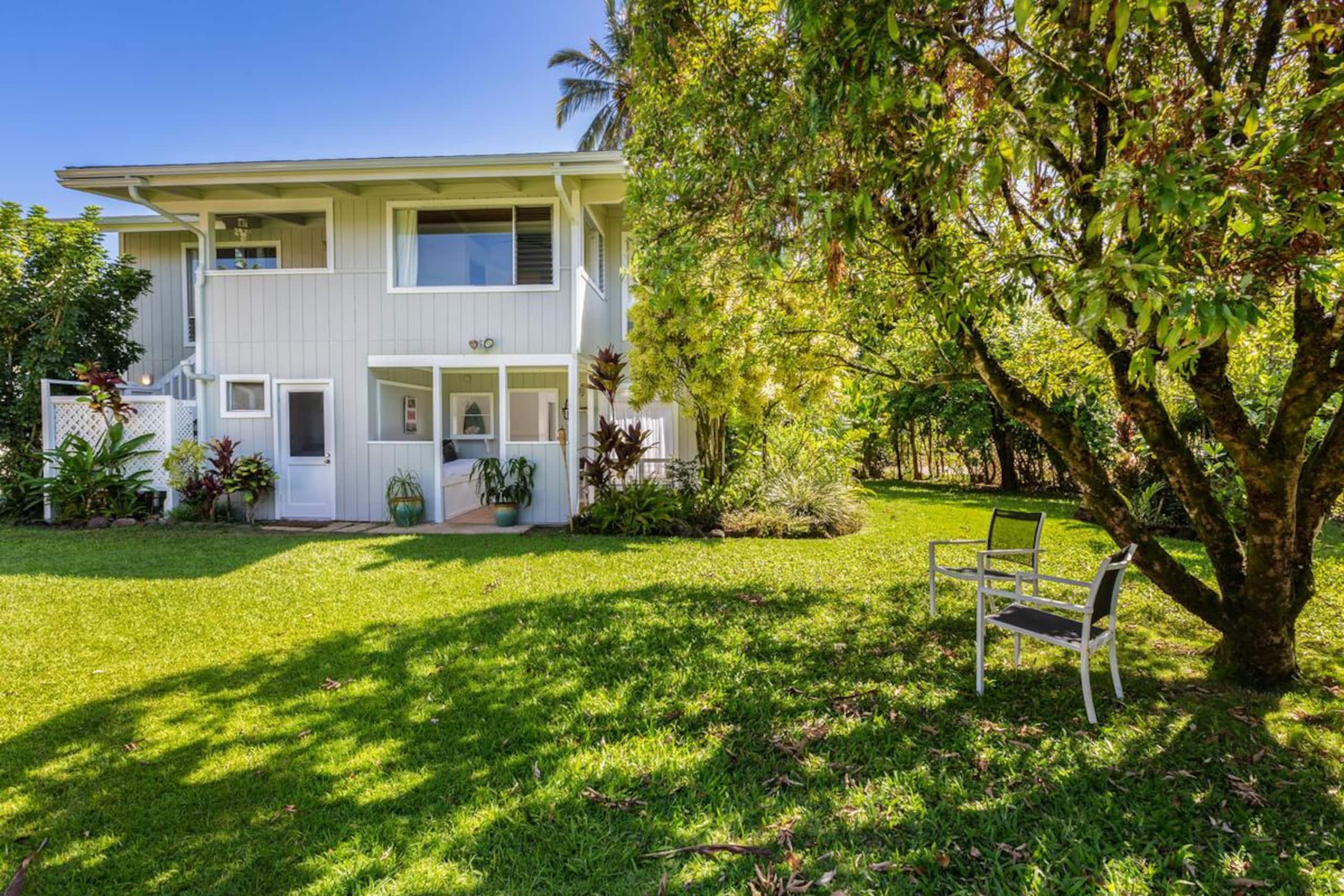 Home in Hanalei · ★4.72 · 2 bedrooms · 3 beds · 1 bath - Image 36