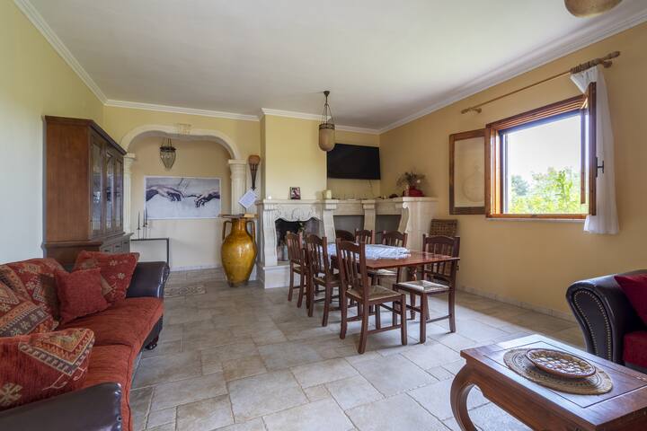 Villa Venza with pool gallery image 5