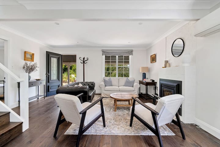 Cherry Tree Cottage, Burrawang, Southern Highlands - Burrawang