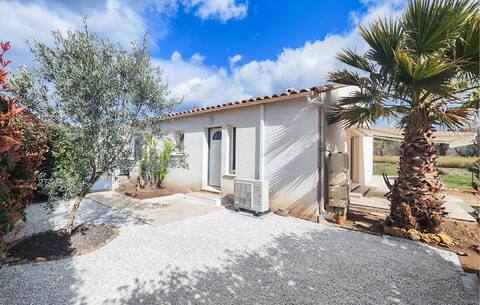 2 bedroom nice home in Cessenon-sur-Orb
