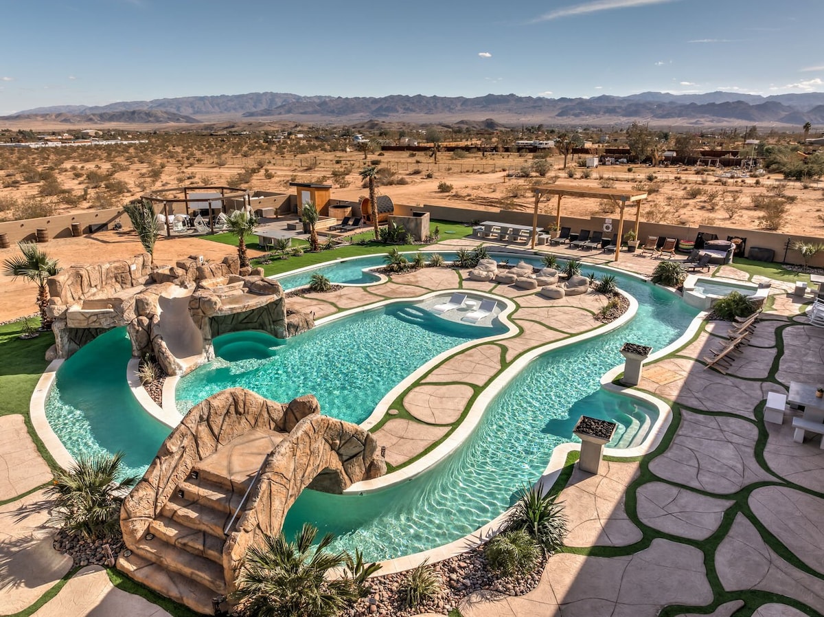 The Lazy River House - Joshua Tree Resort - Houses for Rent in