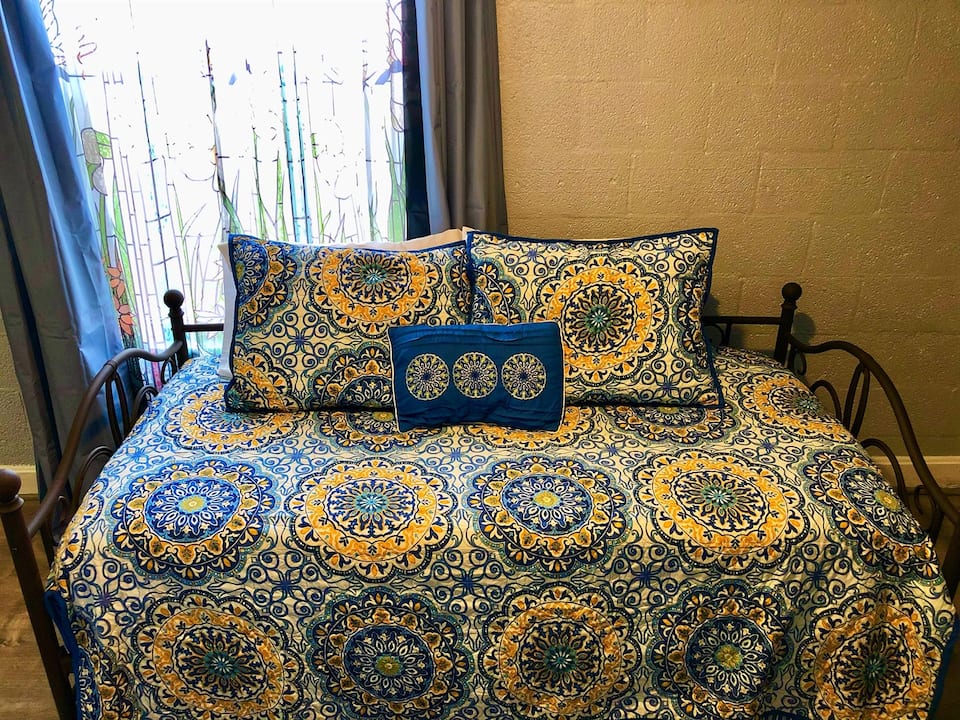 Twin Daybed in the Cloaking Room