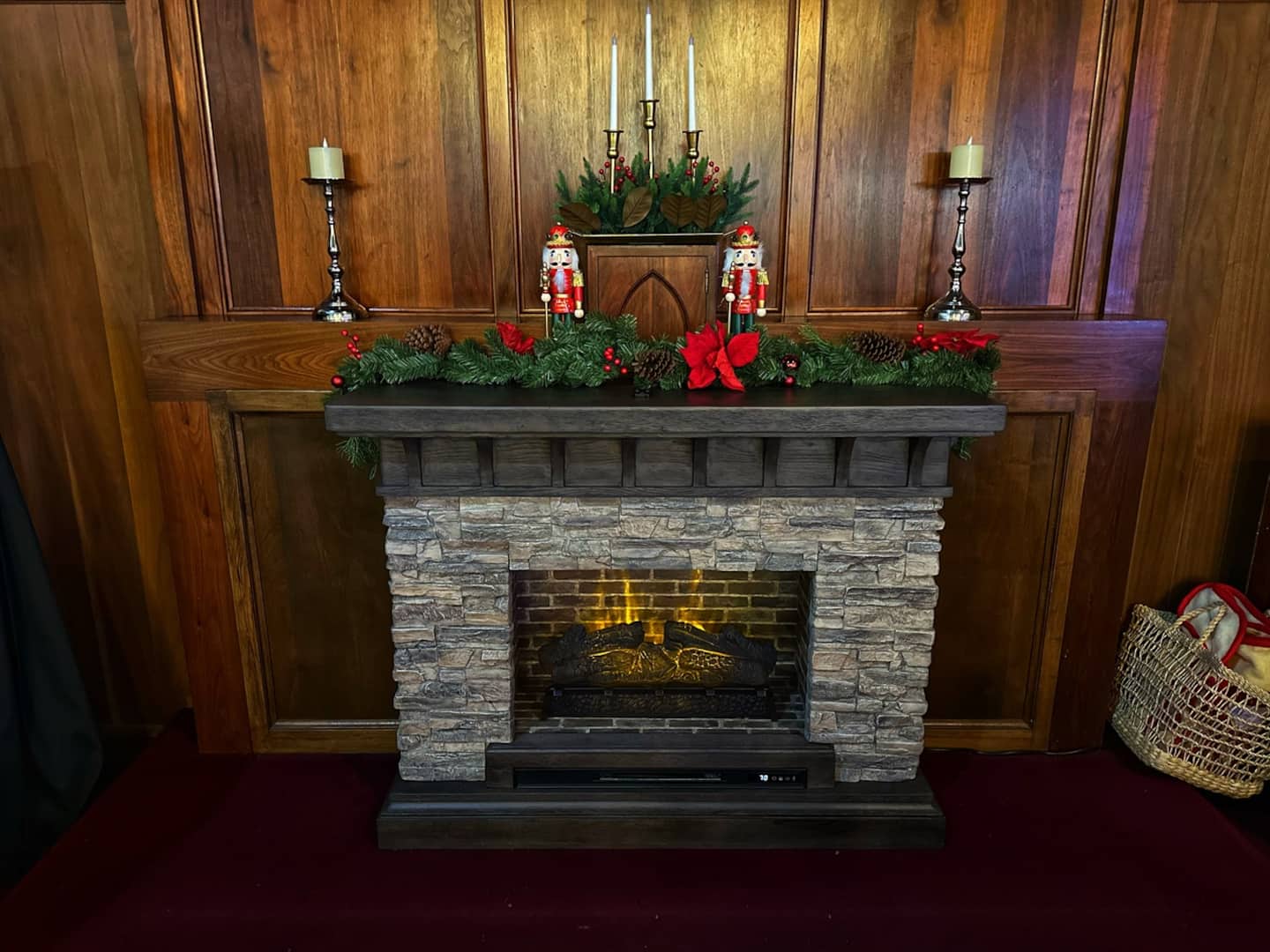 Sanctuary 1890 photo 55