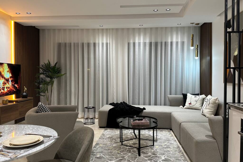 Rental unit in Casablanca  465  2 bedrooms  4 beds  1 bath - image 2