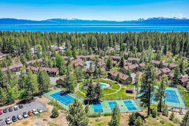Amazing Modern 4br 3ba Condo, Tahoe City Palisades - Lake Tahoe