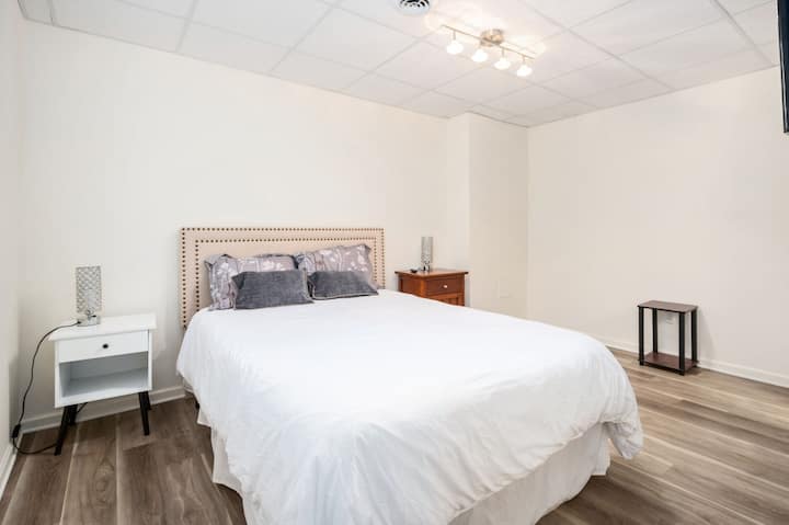 ქვედა ორადგილიანი საძინებელი