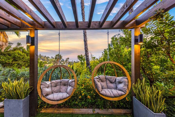 Wellness sanctuary/Sauna/spa/cold plunge gallery image 2