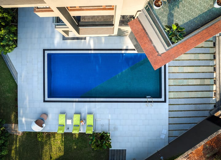 Pool image 1