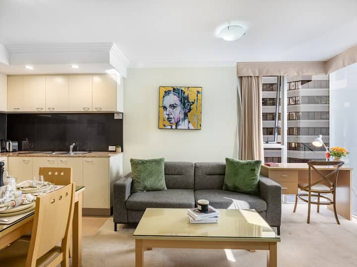 Good Value! Convenient City Central 2br Apt - Brisbane