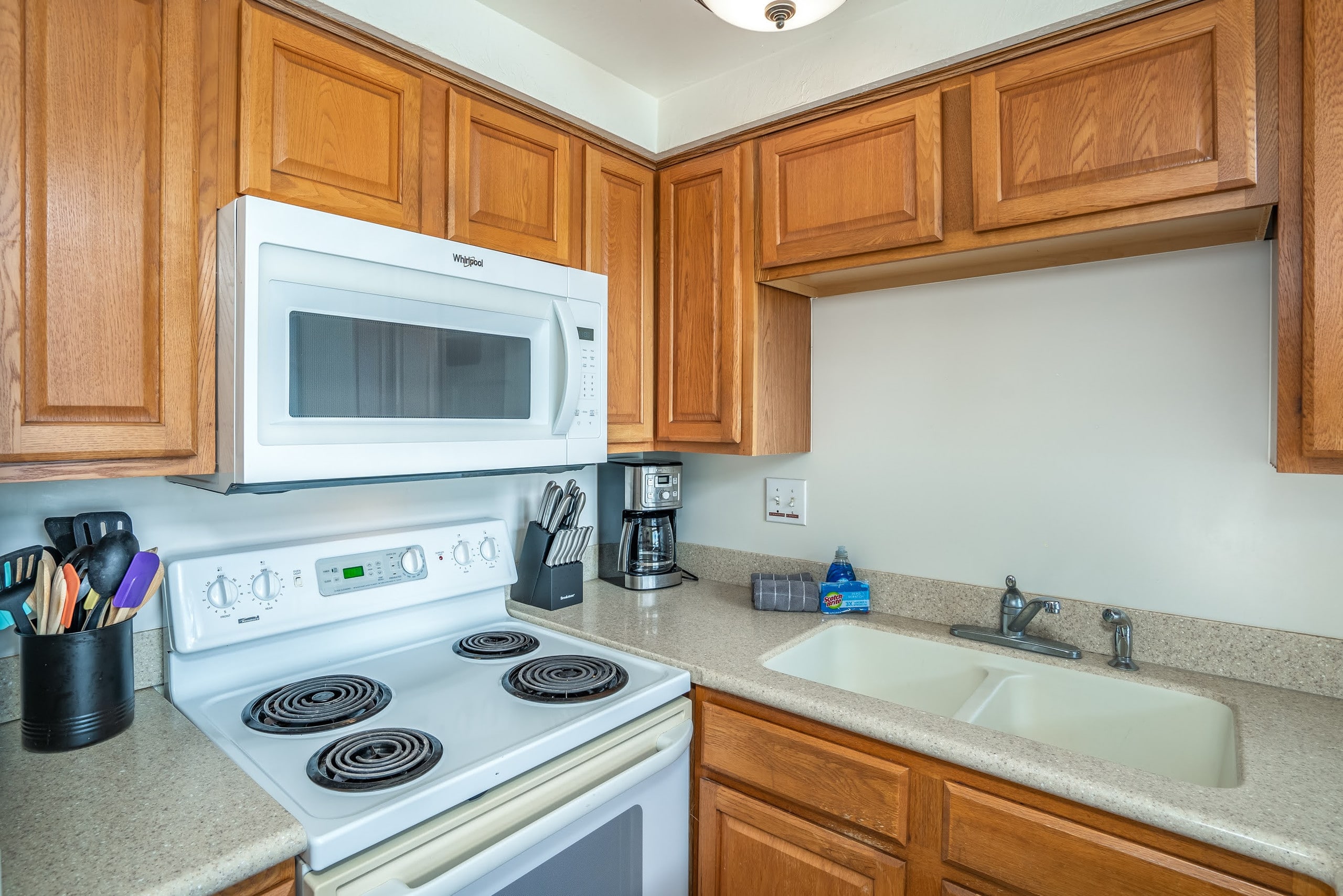 Condo in Wailuku · ★4.78 · 2 bedrooms · 3 beds · 2 shared baths - Image 15
