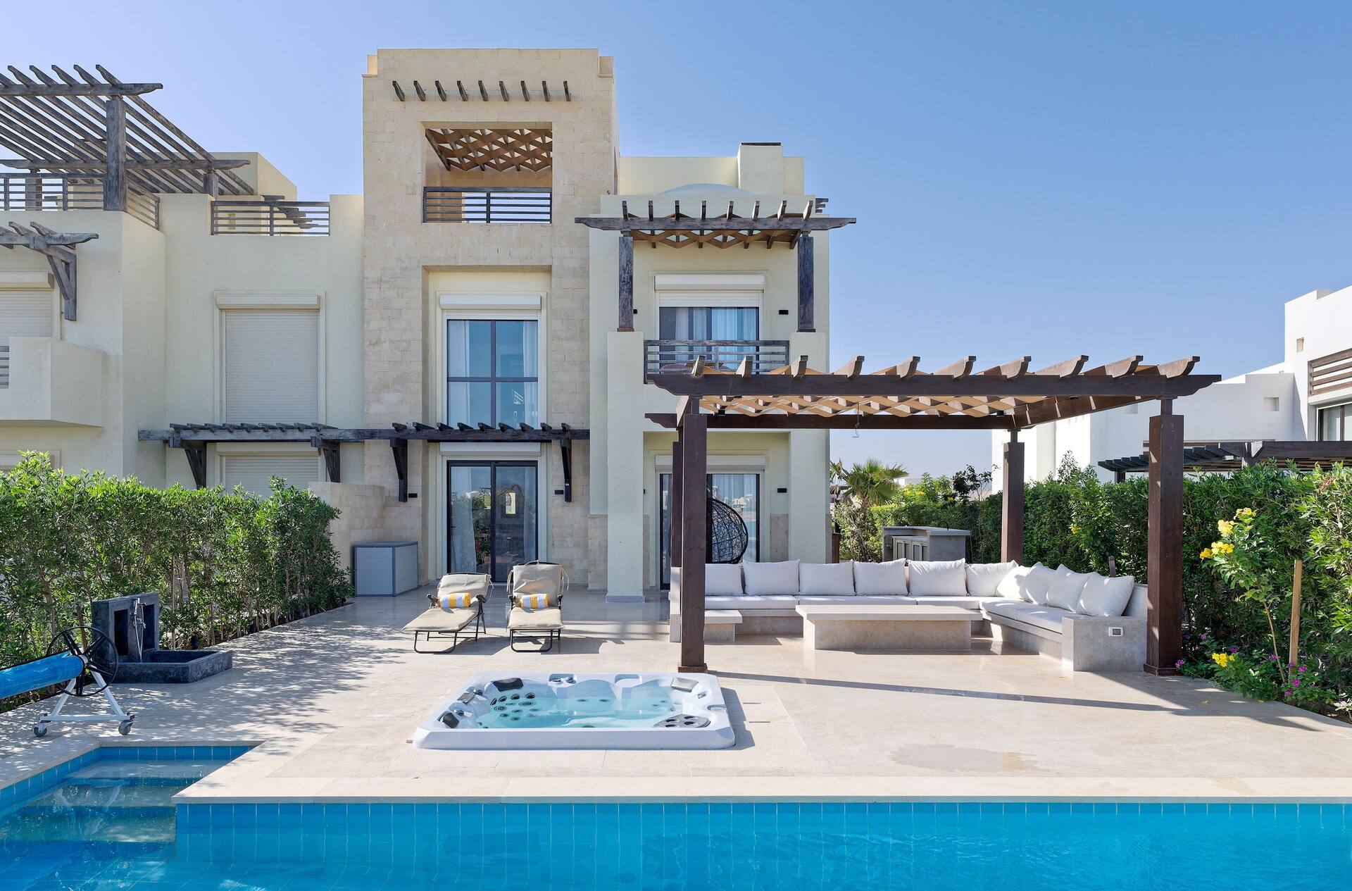 VESTA - Gouna Residence