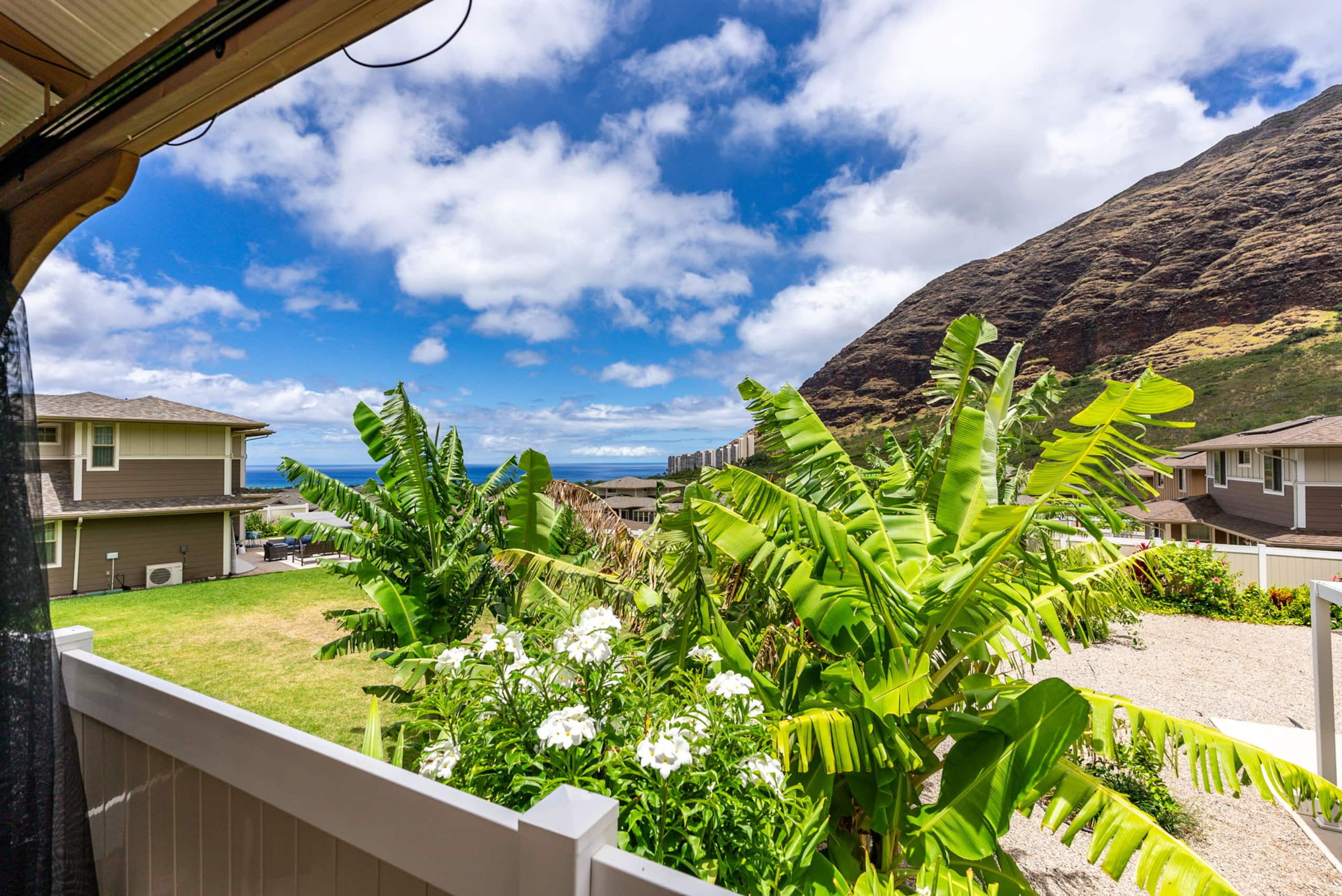 Home in Waianae · ★4.83 · 4 bedrooms · 5 beds · 2.5 private baths - Image 83