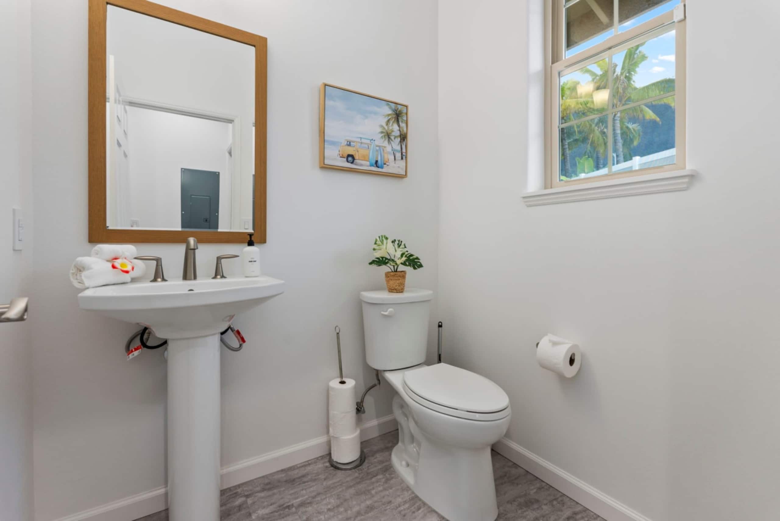 Home in Waianae · ★4.83 · 4 bedrooms · 5 beds · 2.5 private baths - Image 37