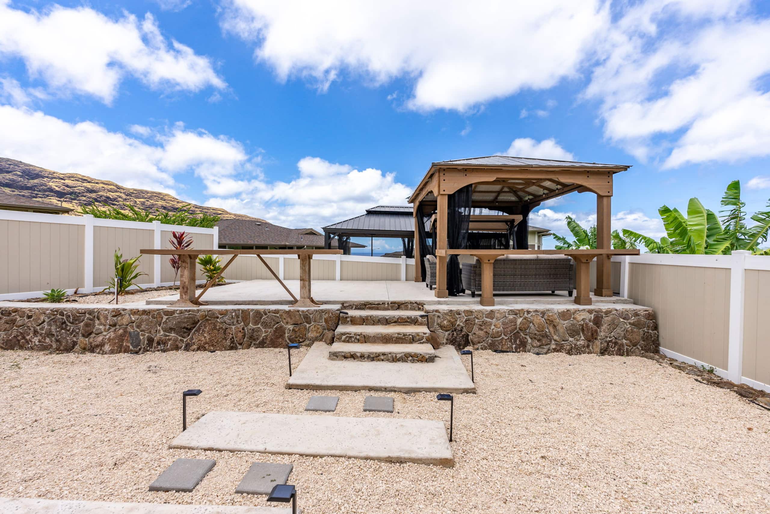 Home in Waianae · ★4.83 · 4 bedrooms · 5 beds · 2.5 private baths - Image 86