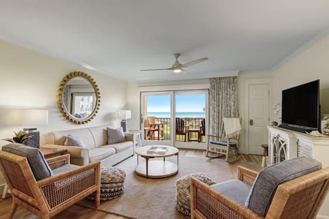 Successful Airbnb property: 608 Sailmaker - Updated 2 BR Condo with Amazing Oc in Fernandina Beach