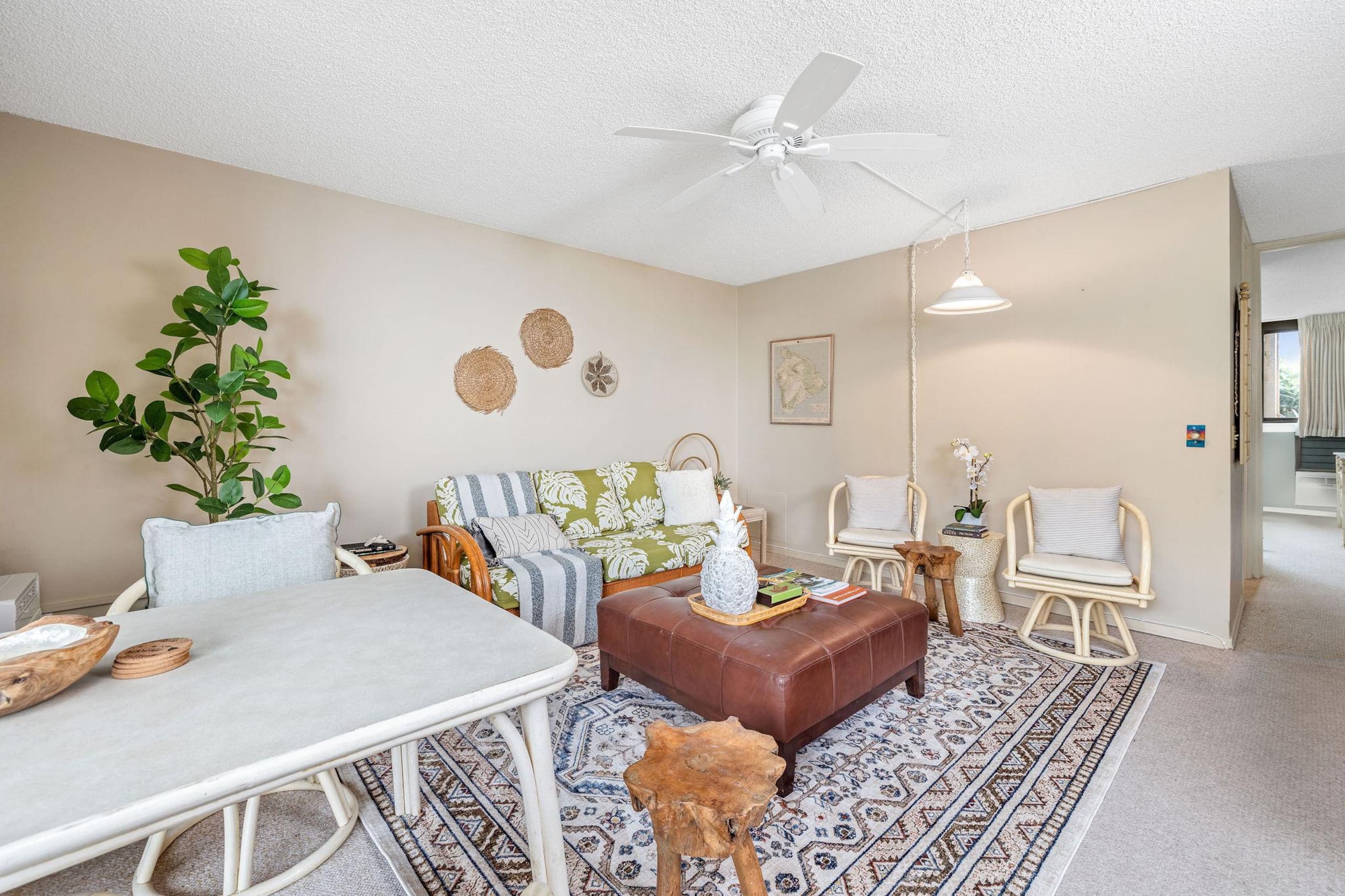 Condo in Kailua-Kona · ★4.67 · 1 bedroom · 2 beds · 1 private bath - Image 11