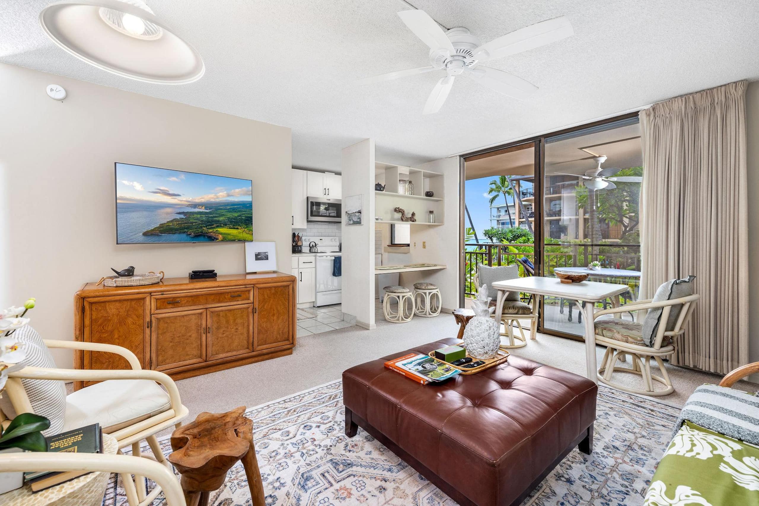 Condo in Kailua-Kona · ★4.67 · 1 bedroom · 2 beds · 1 private bath - Image 10