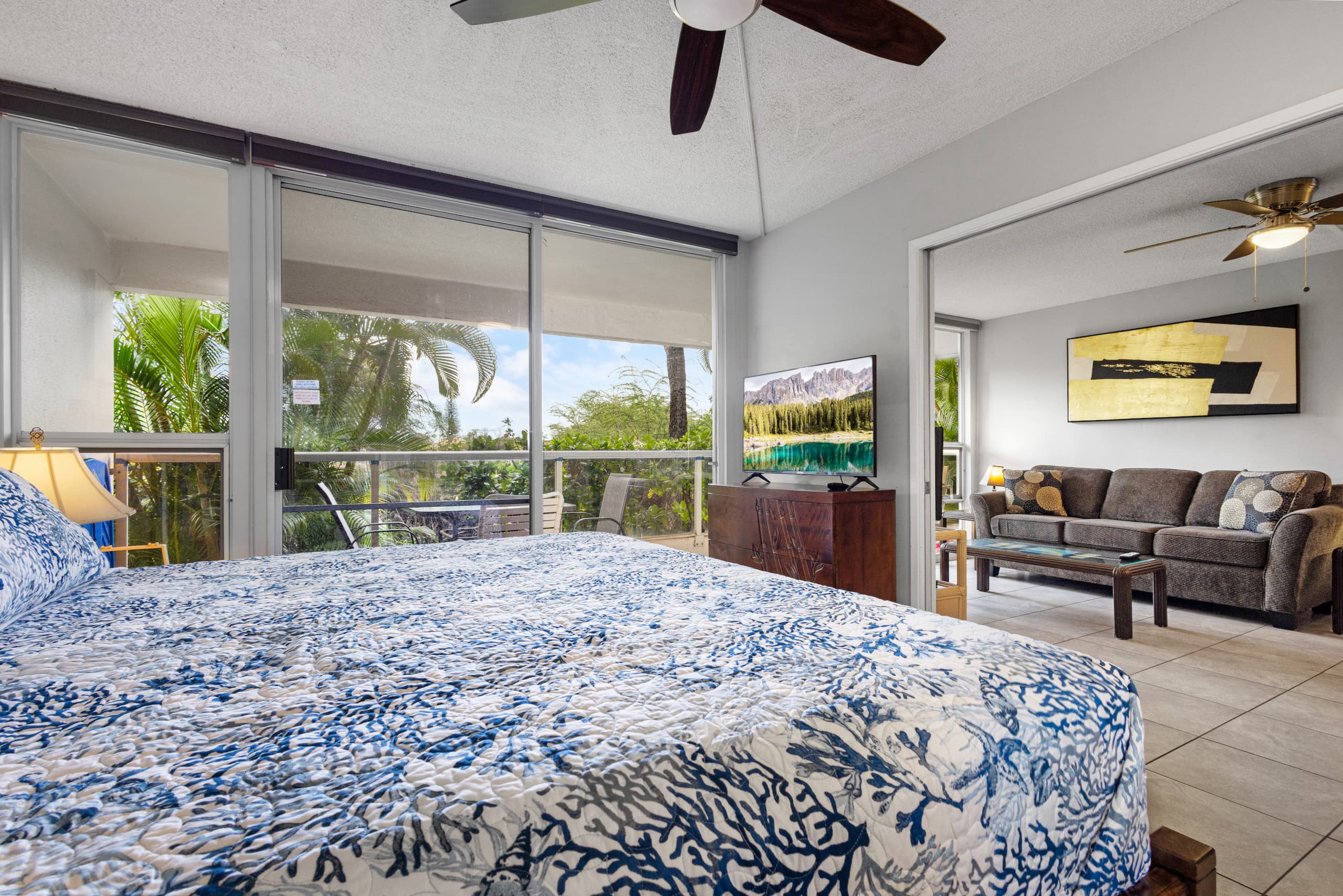 Condo in Kihei · ★4.91 · 1 bedroom · 2 beds · 1 bath - Image 16
