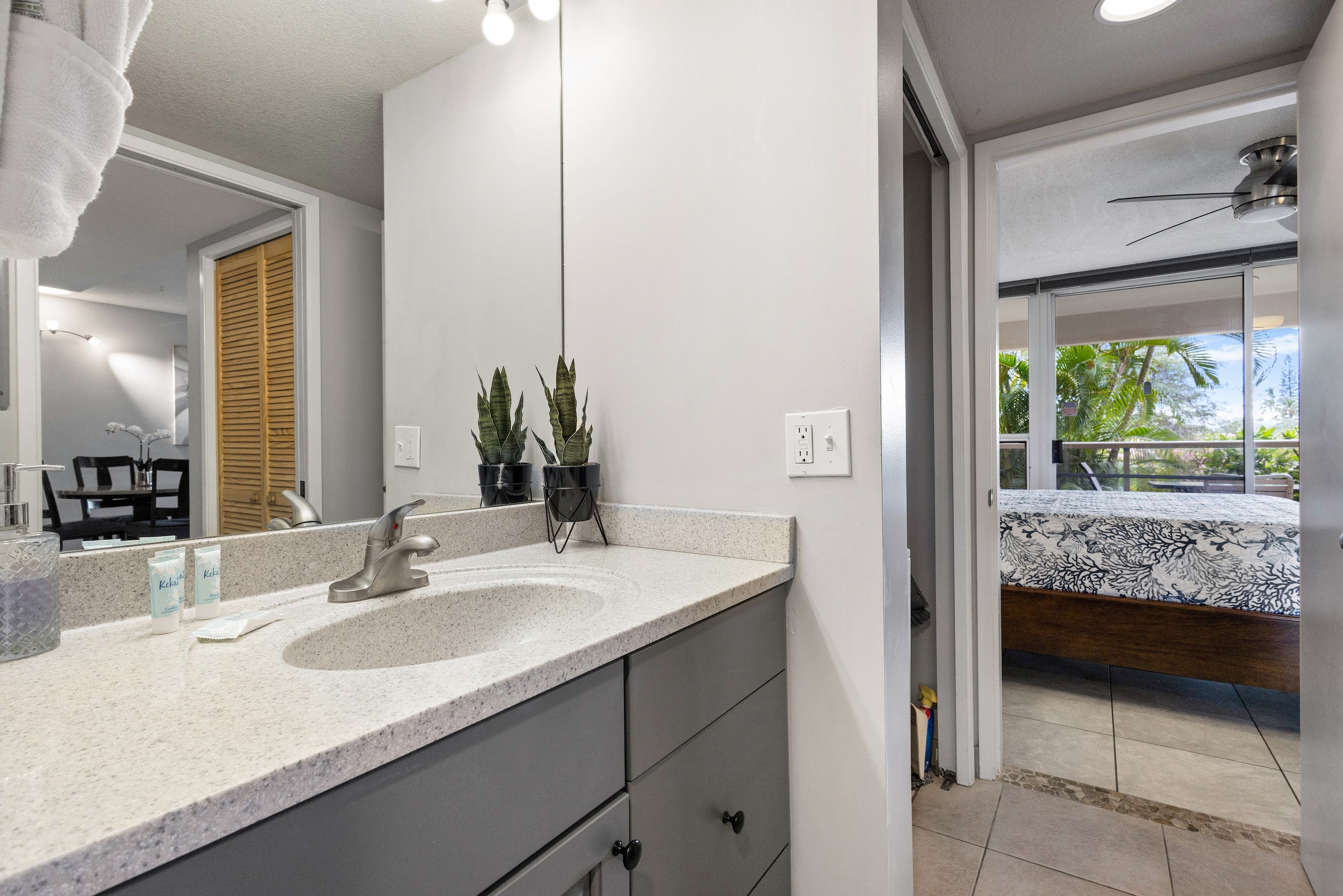 Condo in Kihei · ★4.91 · 1 bedroom · 2 beds · 1 bath - Image 21