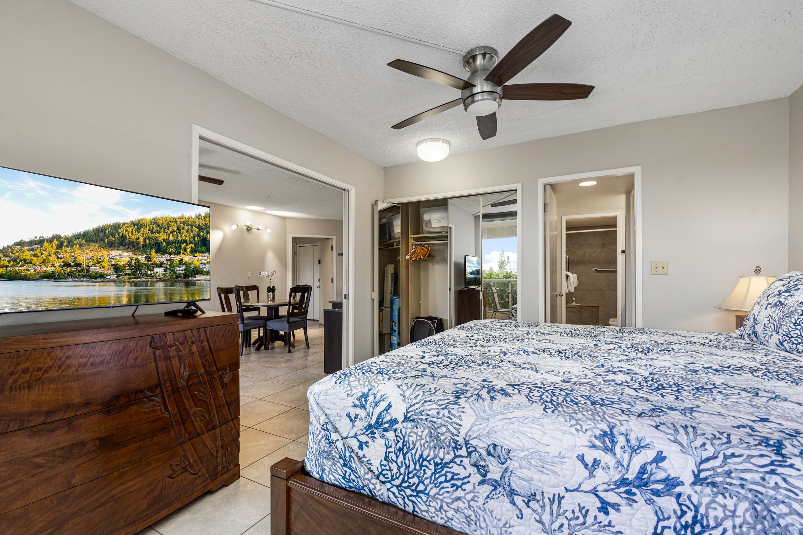Condo in Kihei · ★4.91 · 1 bedroom · 2 beds · 1 bath - Image 17