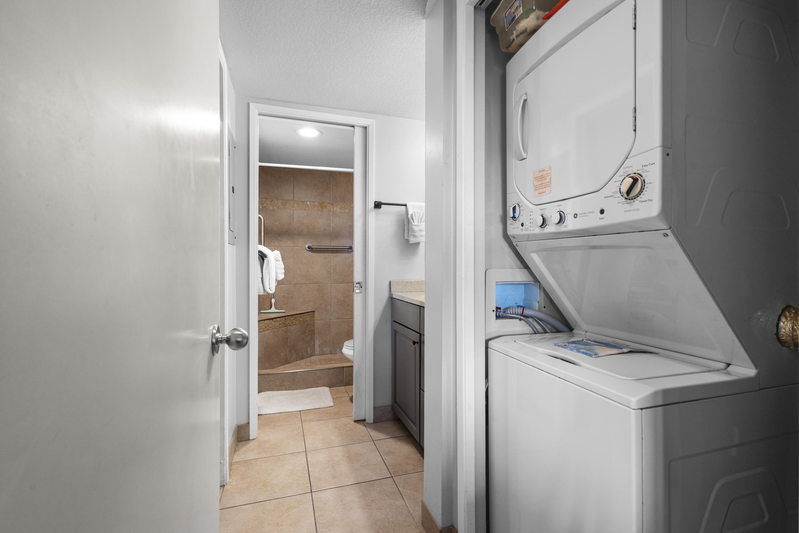 Condo in Kihei · ★4.91 · 1 bedroom · 2 beds · 1 bath - Image 23
