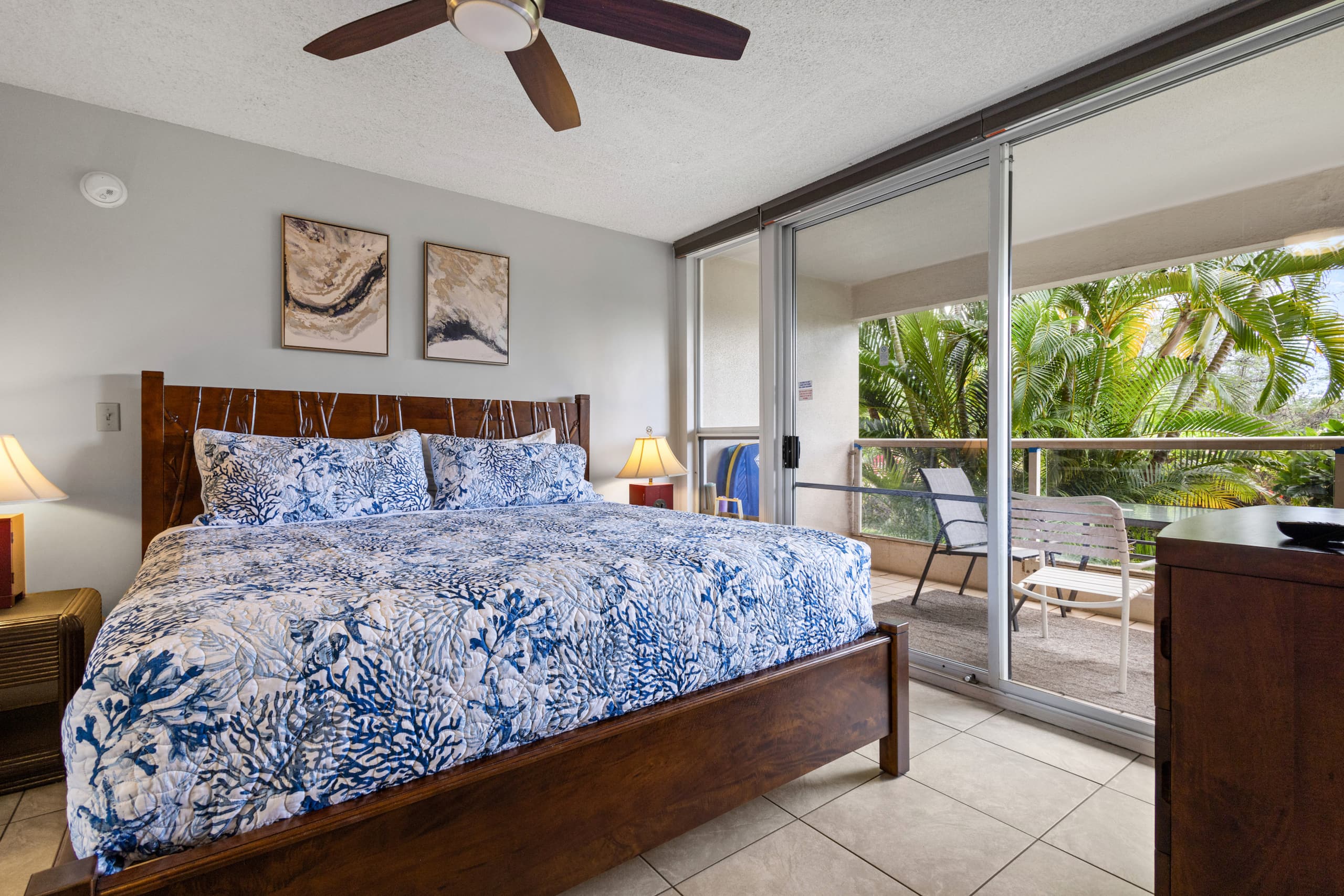 Condo in Kihei · ★4.91 · 1 bedroom · 2 beds · 1 bath - Image 1