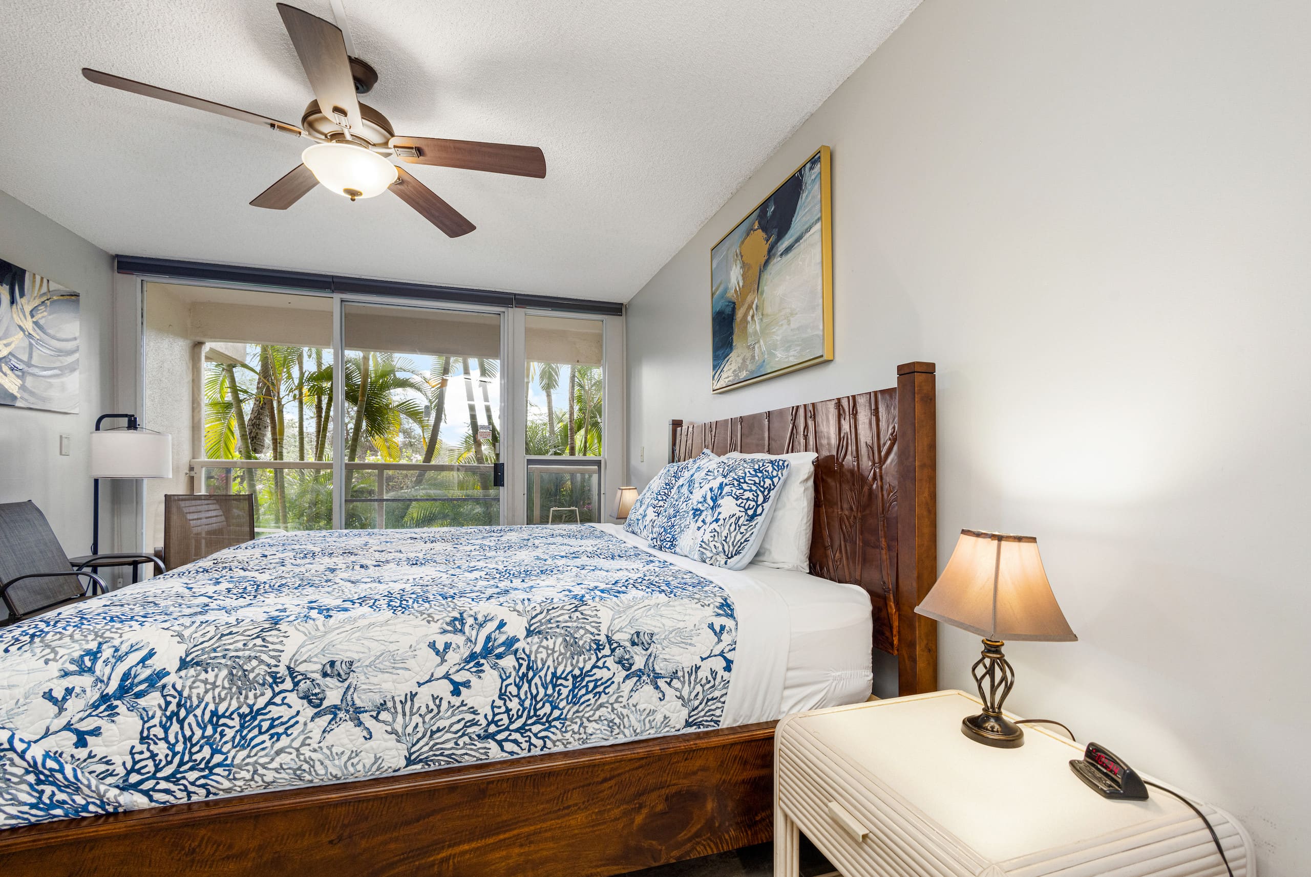 Beautiful Modern Remodeled Maui Banyan Studio - Image 5