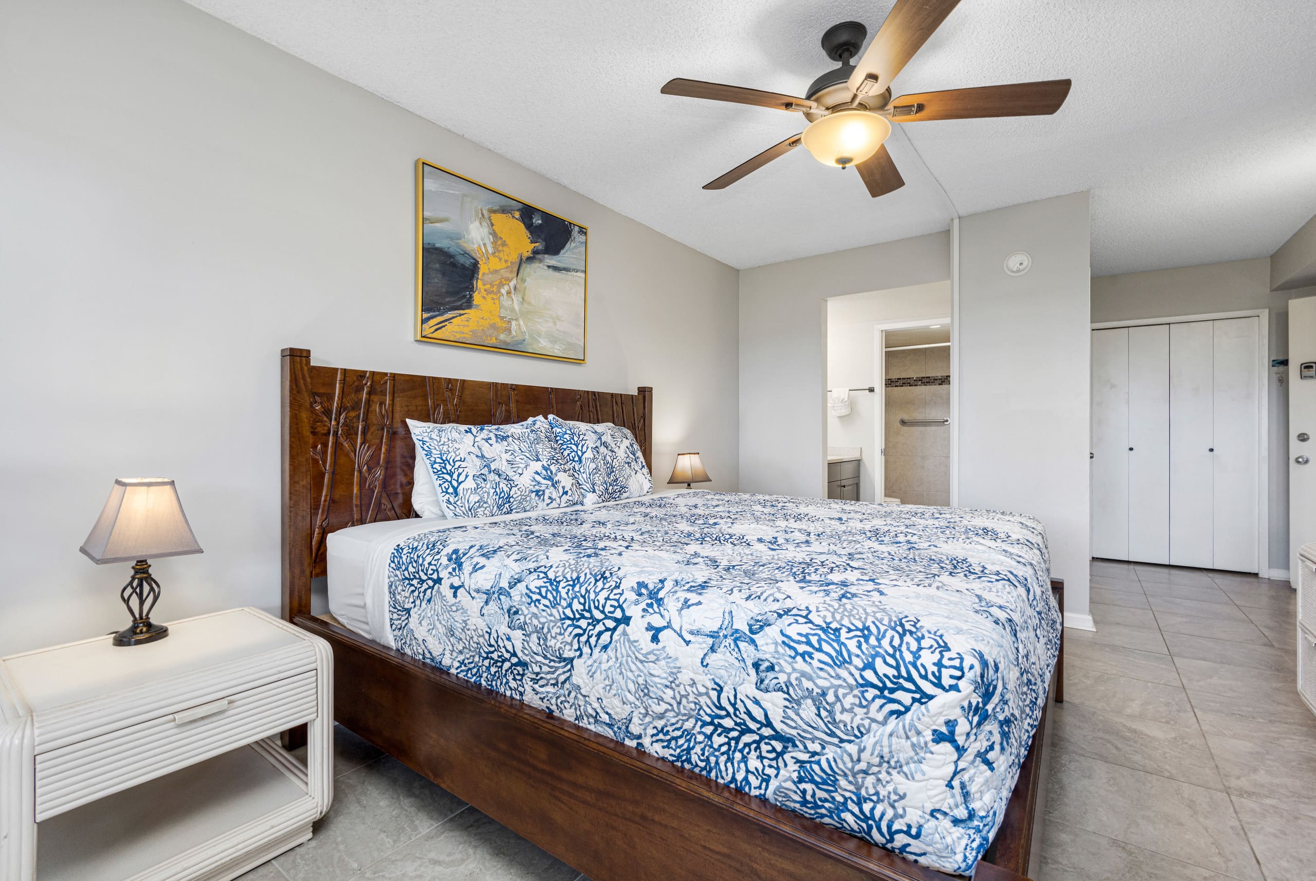 Beautiful Modern Remodeled Maui Banyan Studio - Image 2