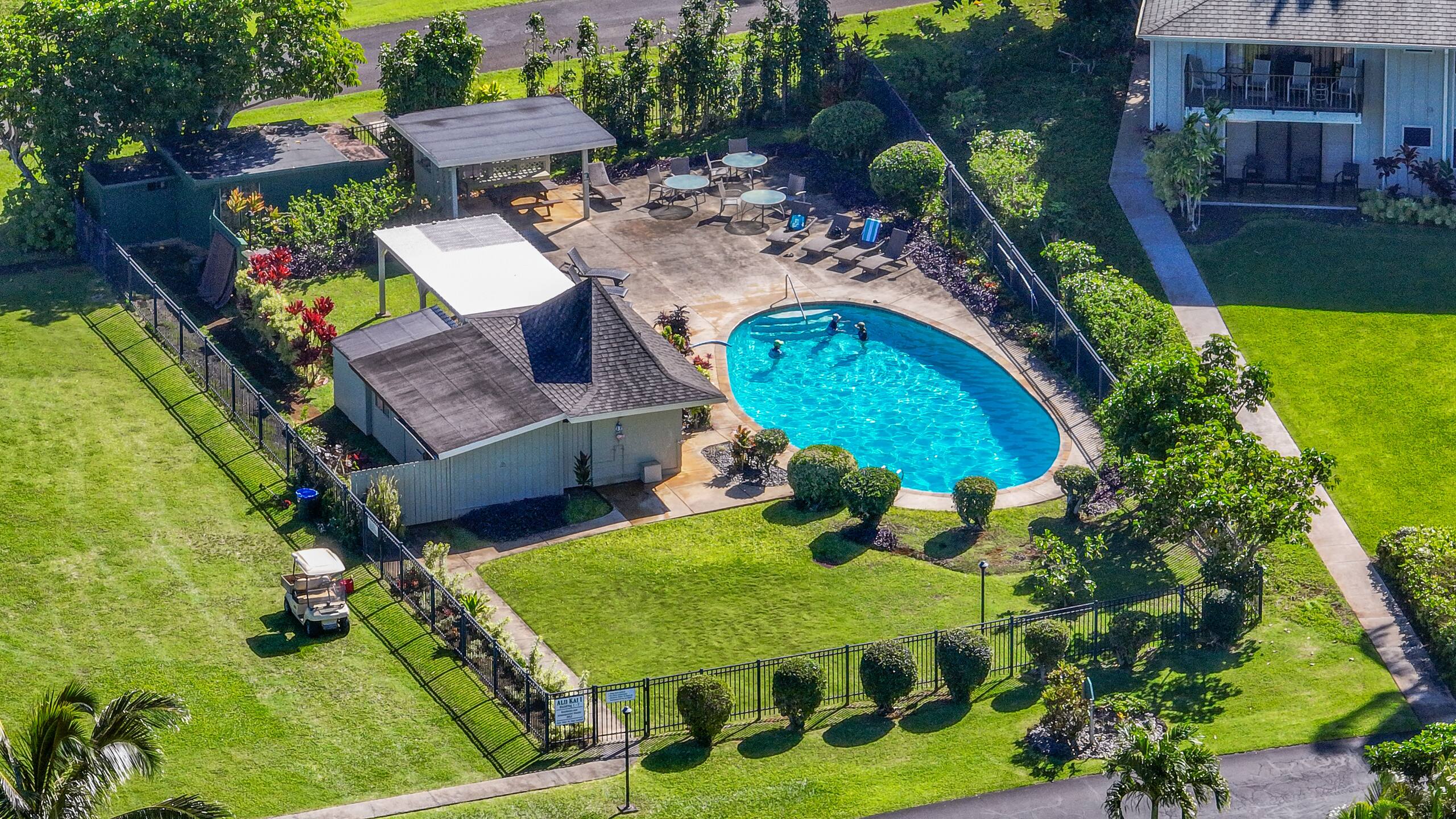 Condo in Princeville · ★4.88 · 2 bedrooms · 2 beds · 2 baths - Image 37