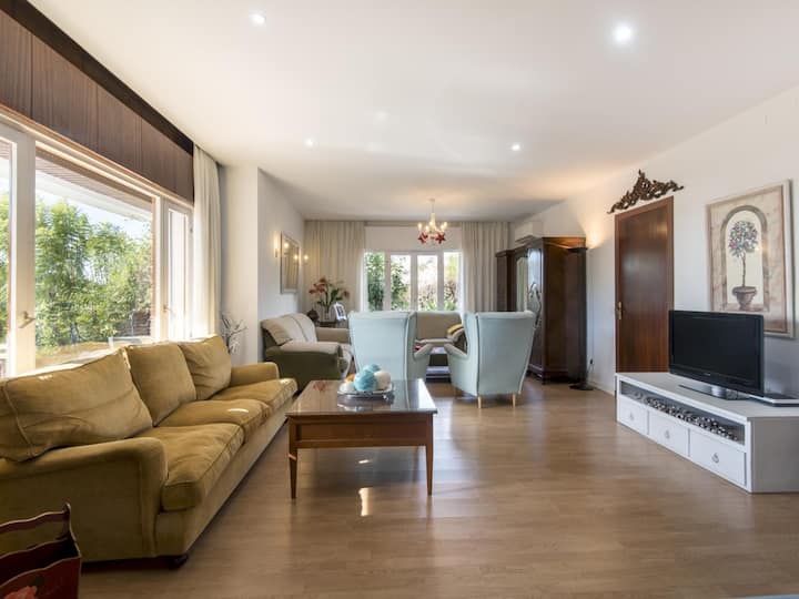 Queen Fabiola Villa With Private Pool In East Mlga - Málaga