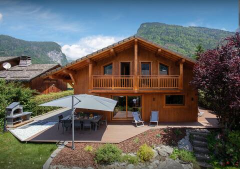 Family chalet with spa and sauna